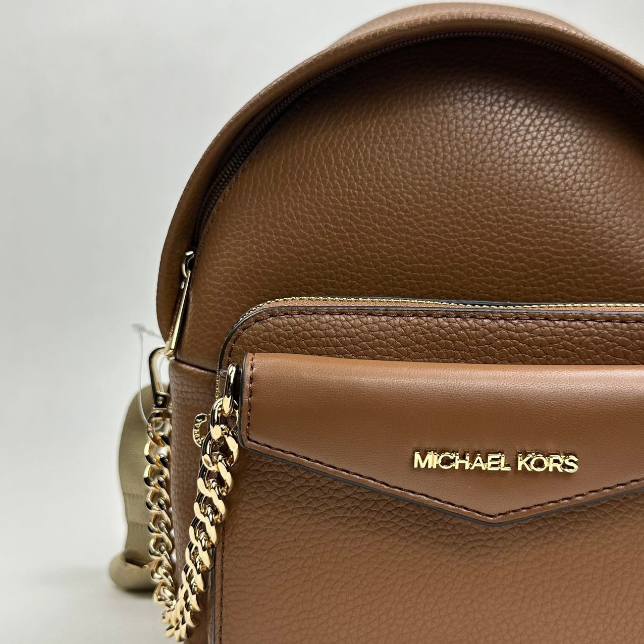 Michael Kors Michael Kors Maisie XS 2 In 1 Backpack Messenger Bag Handbag Size ONE SIZE - 9 Thumbnail