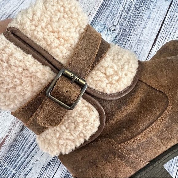 Ugg UGG Women’s Blayre Boot Shearling-Lined Leather Boots Size US 11 / IT 41 - 5 Thumbnail