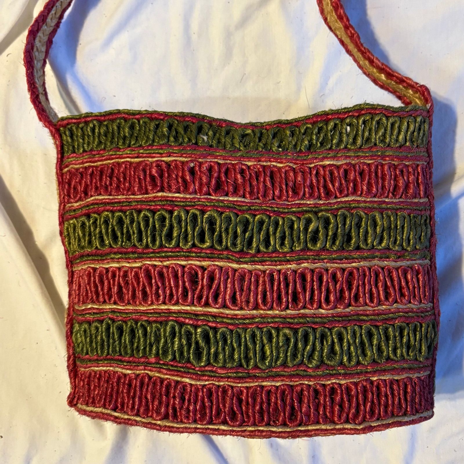 Other Handmade Woven Red Green Boho Shoulder Tote Artisan Pakistan Size ONE SIZE - 2 Thumbnail