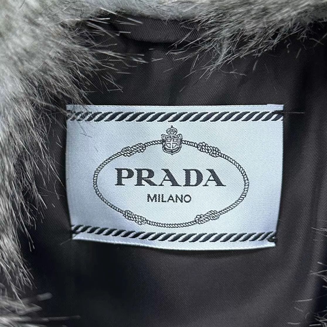 Prada PRADA Runway Silver Coin Button Fur Coat Size 38 Size XS / US 0-2 / IT 36-38 - 7 Thumbnail