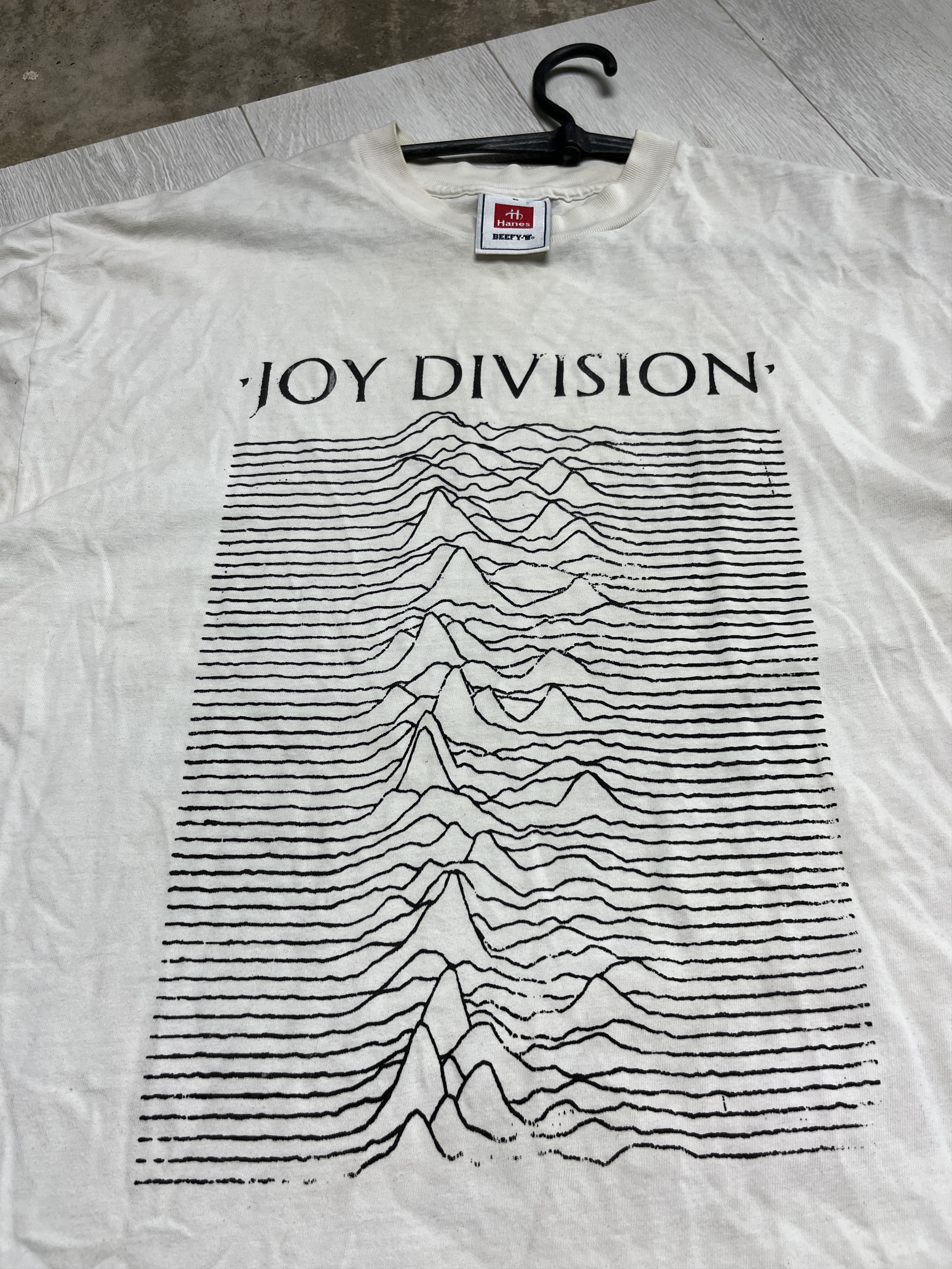 Other 2000s JOY DIVISION "UNKNOWN PLEASURES" GRAPHIC TEE - 831 Size US L / EU 52-54 / 3 - 3 Thumbnail
