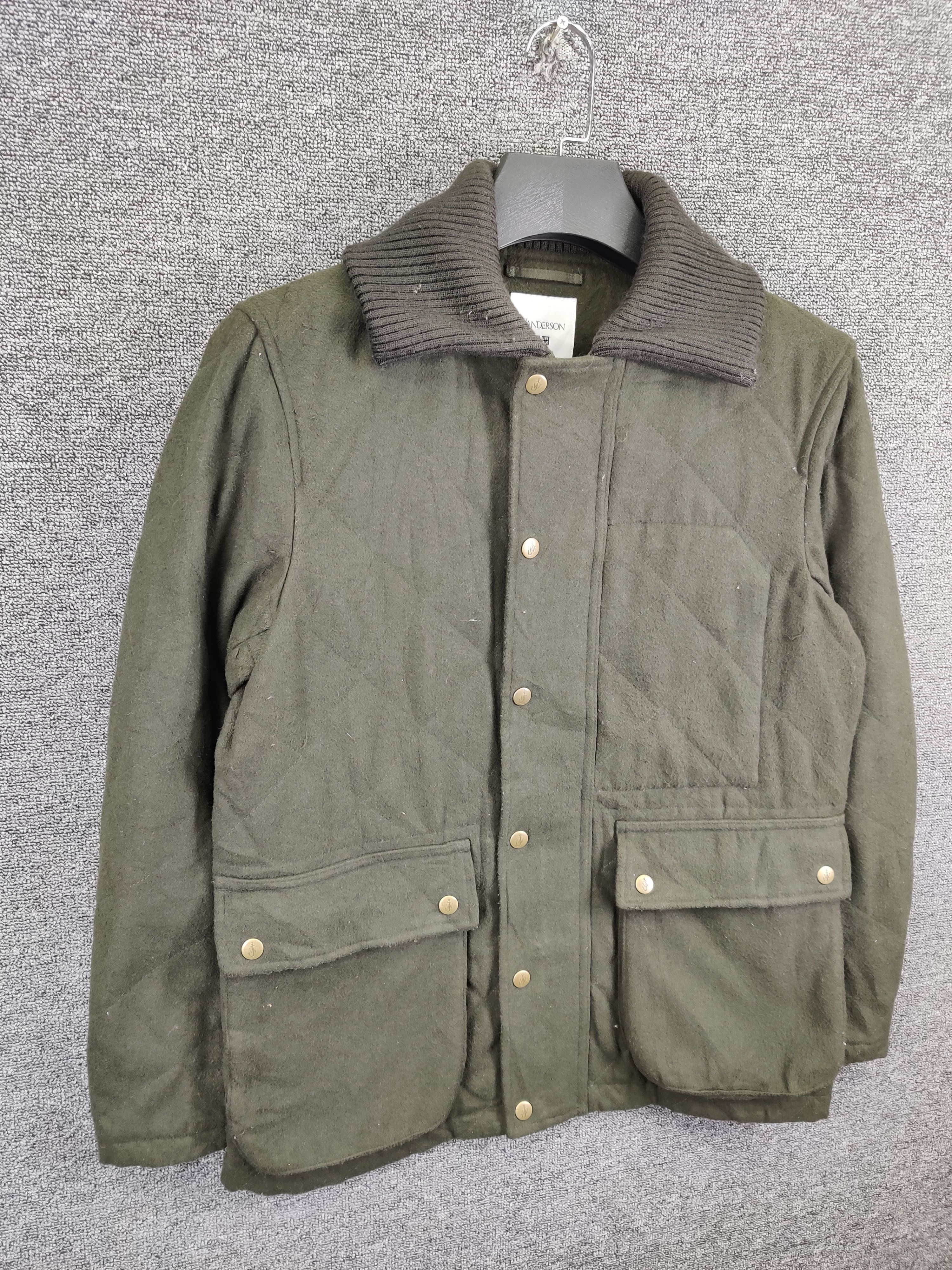 JW Anderson Nice ❗ AW17 JW Anderson Uniqlo Wool Quilted Jacket Size US M / EU 48-50 / 2 - 6 Thumbnail
