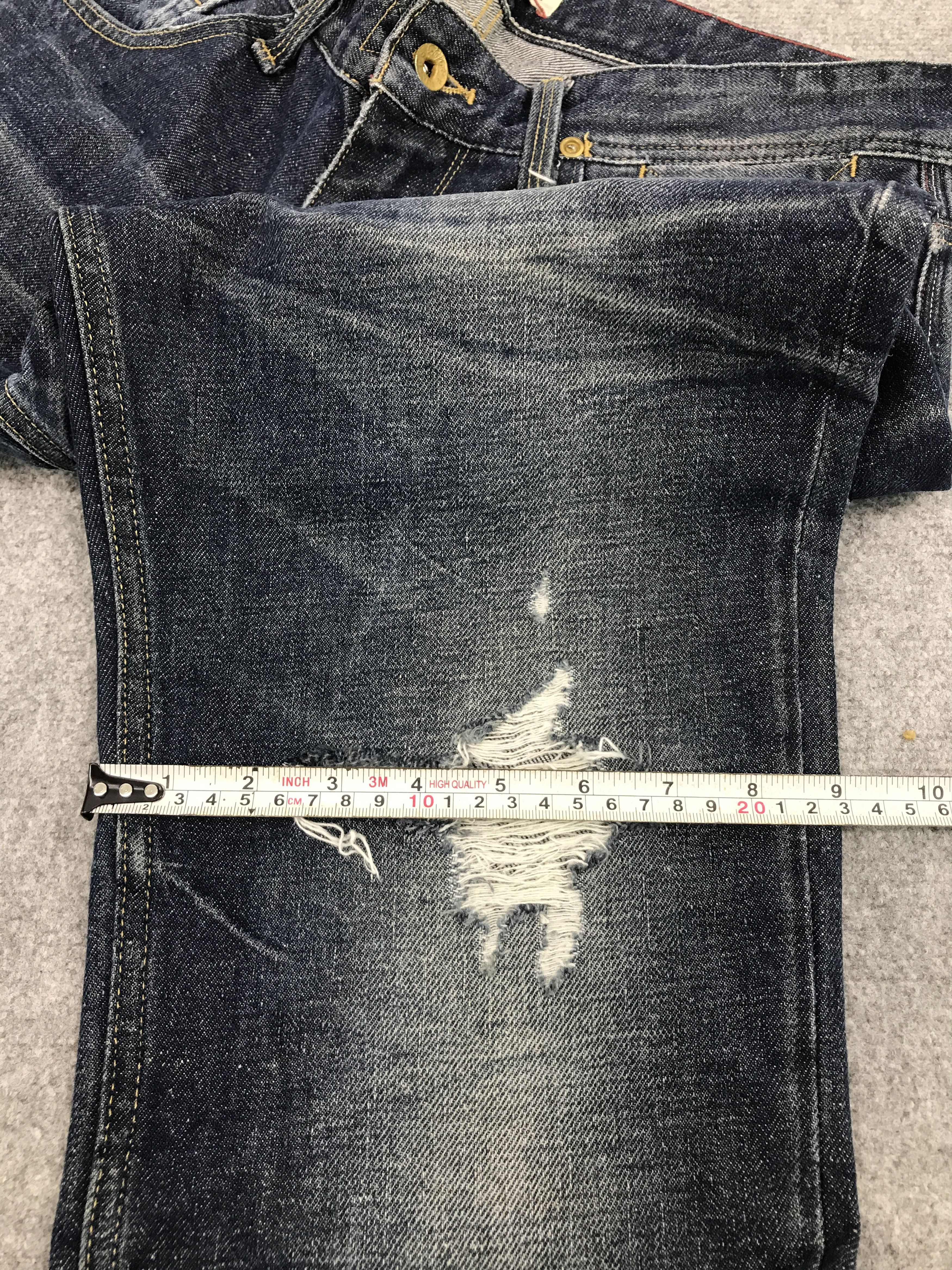 Tommy Hilfiger TOMMY HILFIGER DISTRESSED DENIM PANTS Size US 31 - 12 Thumbnail