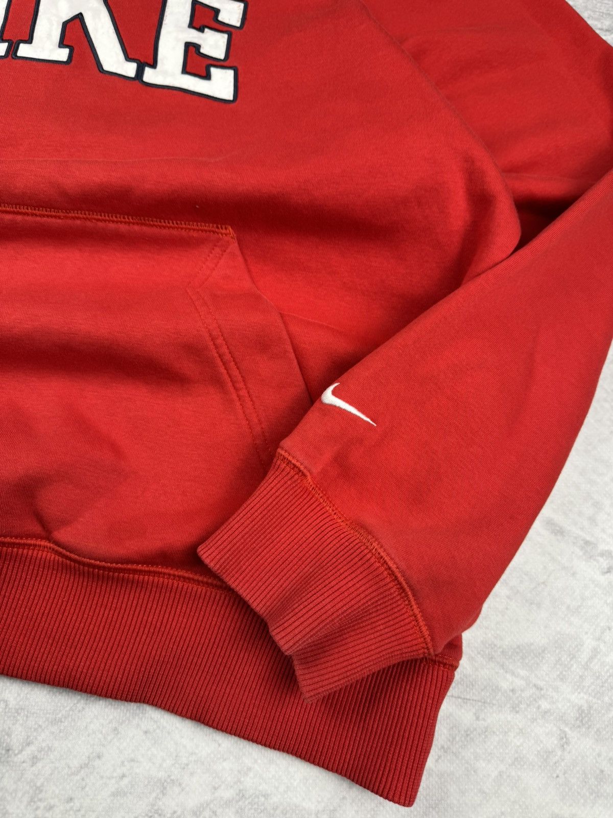 Nike × Vintage NIKE VINTAGE CENTER LOGO OVERSIZE BOXY HOODIE Size US XL / EU 56 / 4 - 4 Thumbnail
