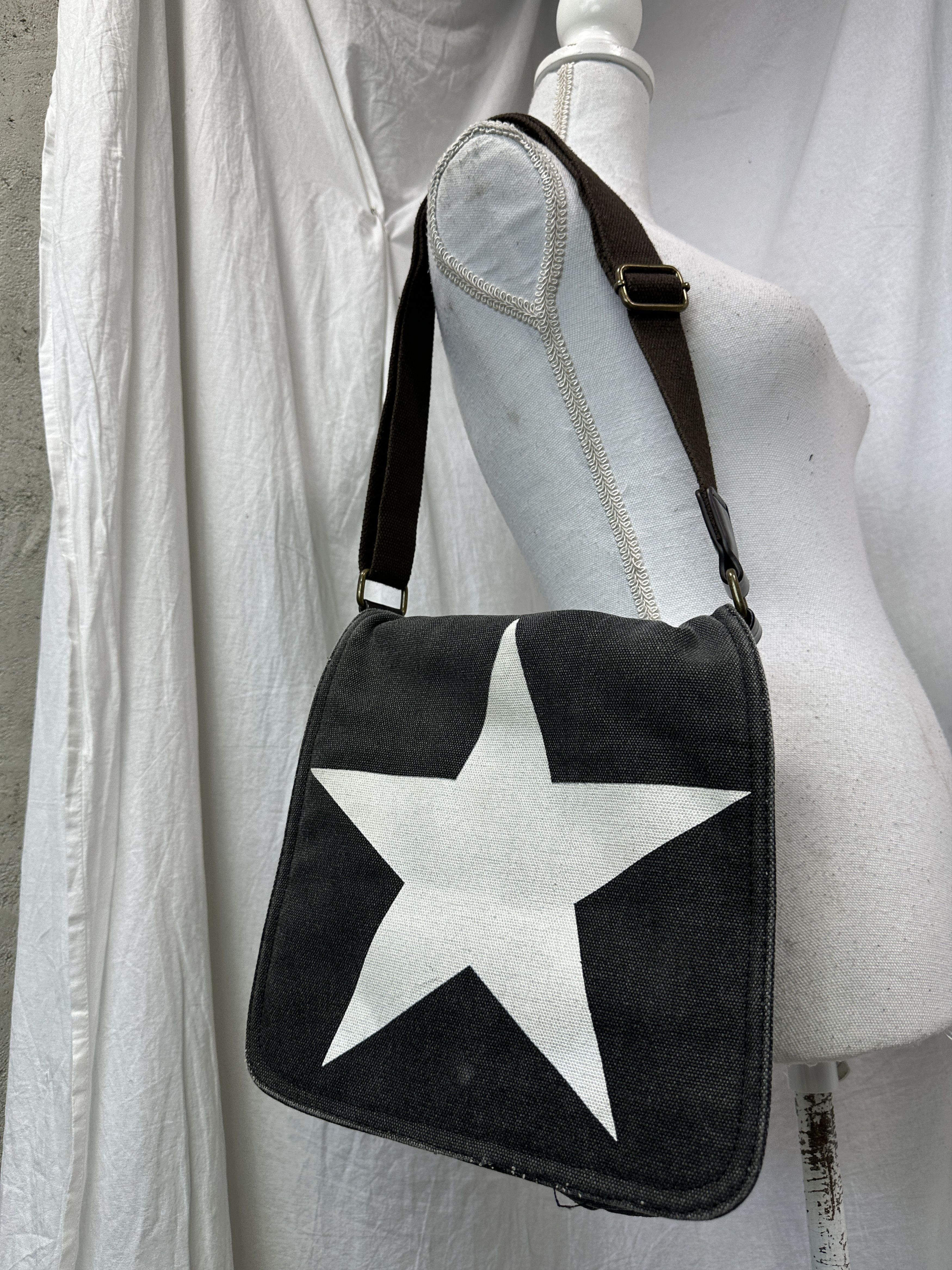 Vintage Vintage Printed Star Washed Shoulder Bag Y2K Size ONE SIZE - 1 Thumbnail