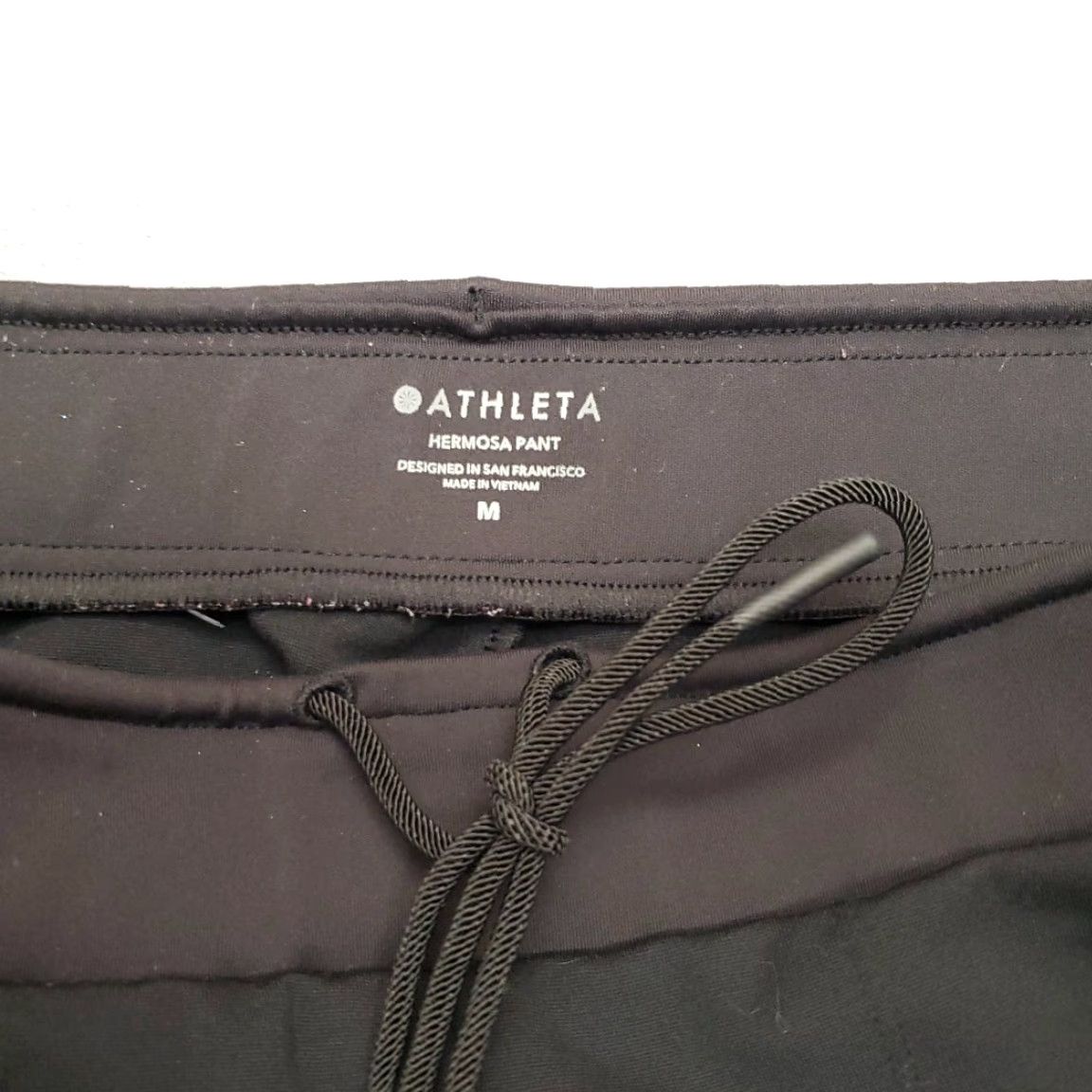 Athleta Athleta Pants Womens M Black Hermosa Stretch Flare Split Hem Pull On Athleisure Size 32" / US 10 / IT 46 - 4 Thumbnail