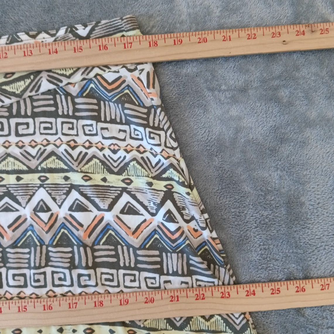 Vintage Chico's Skirt A-Line Long Green Geometric Pull On Size 2 Women's polyester spandex Elastic Waist Modern Vintage: No (note: keep to original words) Size 26" / US 2 / IT 38 - 2 Thumbnail