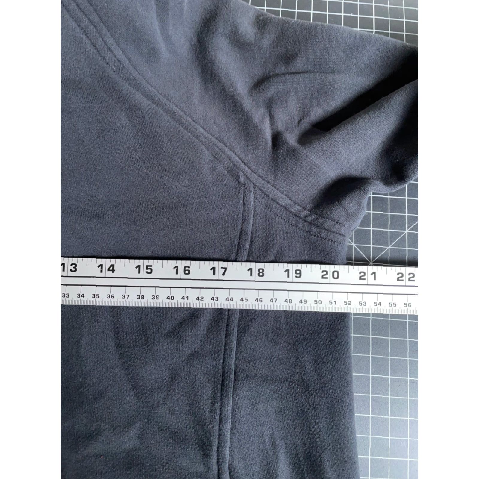 Lululemon Lululemon Scuba Hoodie Women's 10 Black Pullover Sweatshirt Pockets Mock Neck Activewear - Regular Fit, Fleece, Cotton-Blend, Vintage: No Size L / US 10 / IT 46 - 5 Thumbnail
