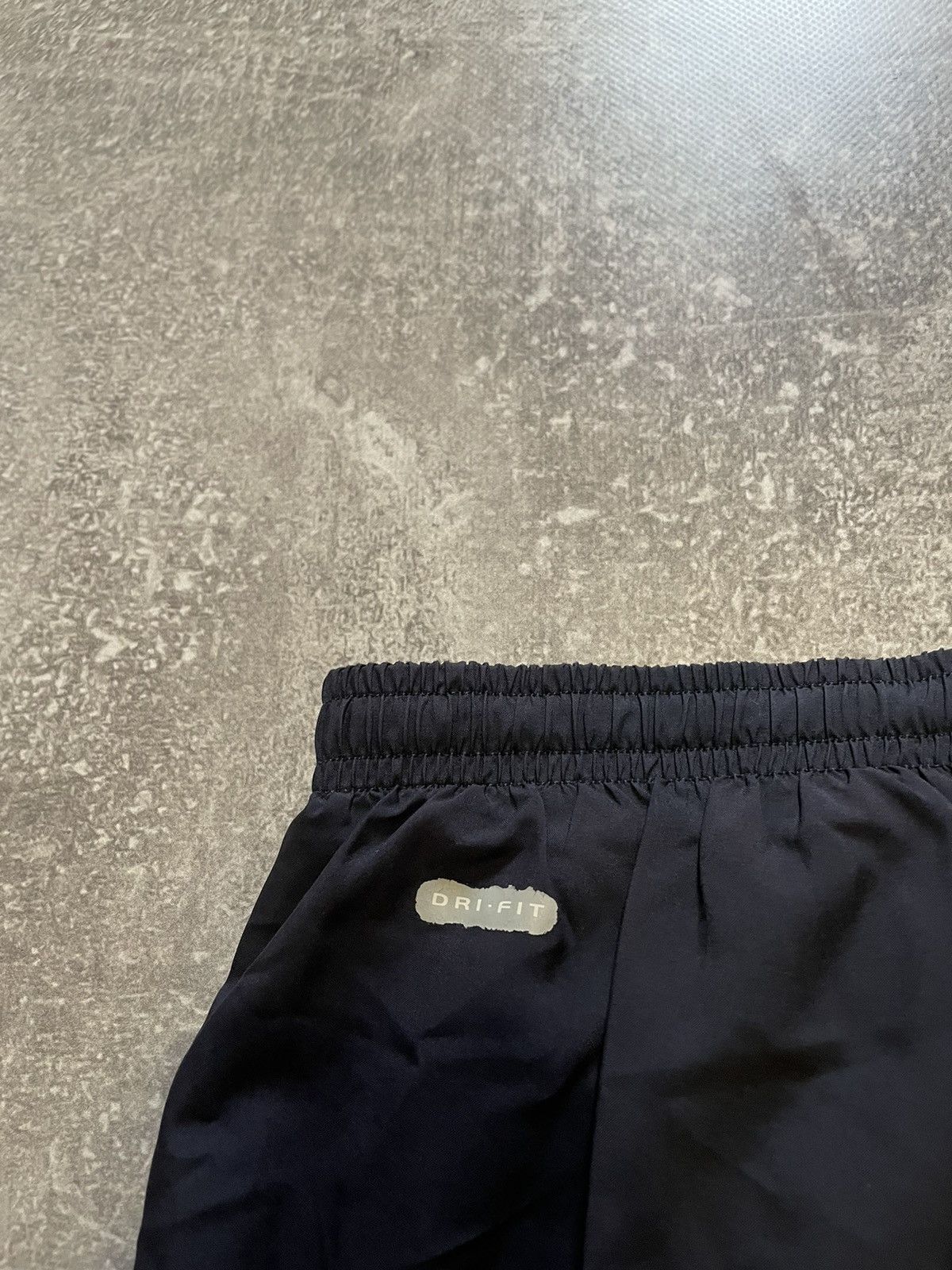 Nike × Vintage Vintage Nike Shorts Swoosh Logo Y2K Size US 32 / EU 48 - 7 Thumbnail