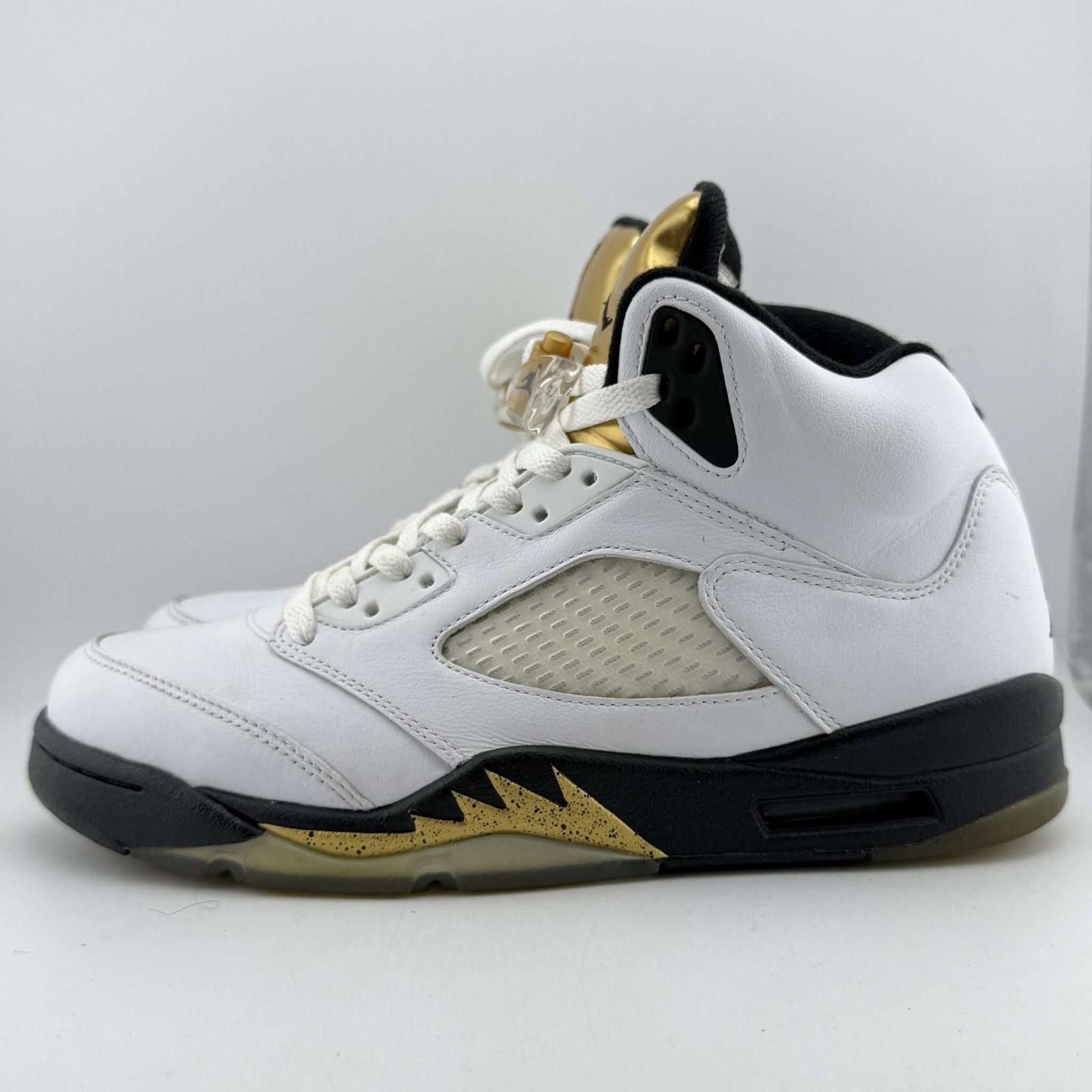 Jordan Brand Air Jordan 5 Retro White/Black-Metallic Gold Coin 8.5 Size US 8.5 / EU 41-42 - 2 Thumbnail