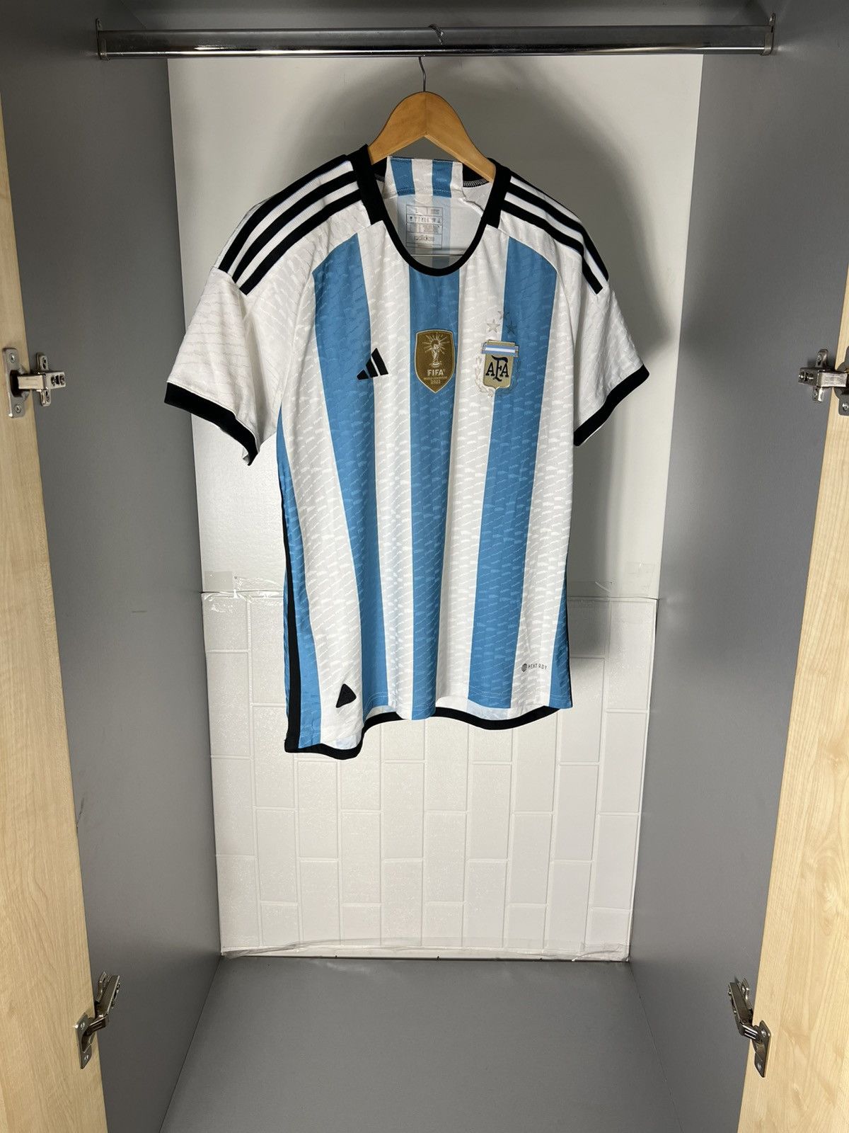 Vintage VERY RARE ADIDAS ARGENTINA SOCCER JERSEY RETRO BLOKE Y2K 90s Size US XL / EU 56 / 4 - 4 Thumbnail