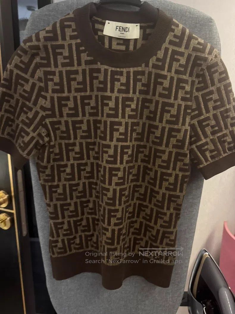 Fendi Fendi Classic Knit Short Sleeve Size 4XL / US 24-26 - 1 Thumbnail