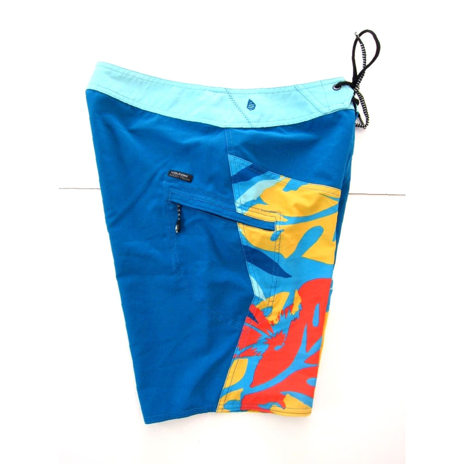Volcom Volcom Mod Tech Board Short 29 Blue Red Yellow Pocket Stretch Surf Beach Swim Mens 30" Waist 11.5" Rise 41" Hip 9" Inseam Size US 29 - 5 Thumbnail