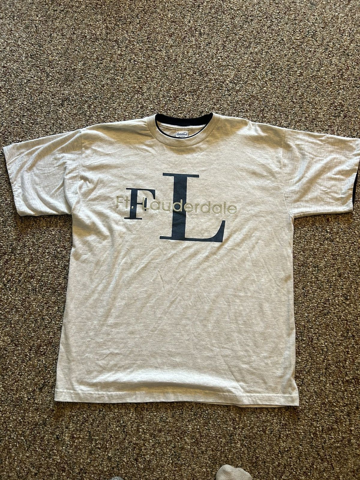 Vintage Vintage Fort Ft Lauderdale florida graphic tee t shirt Size US XL / EU 56 / 4 - 1 Thumbnail