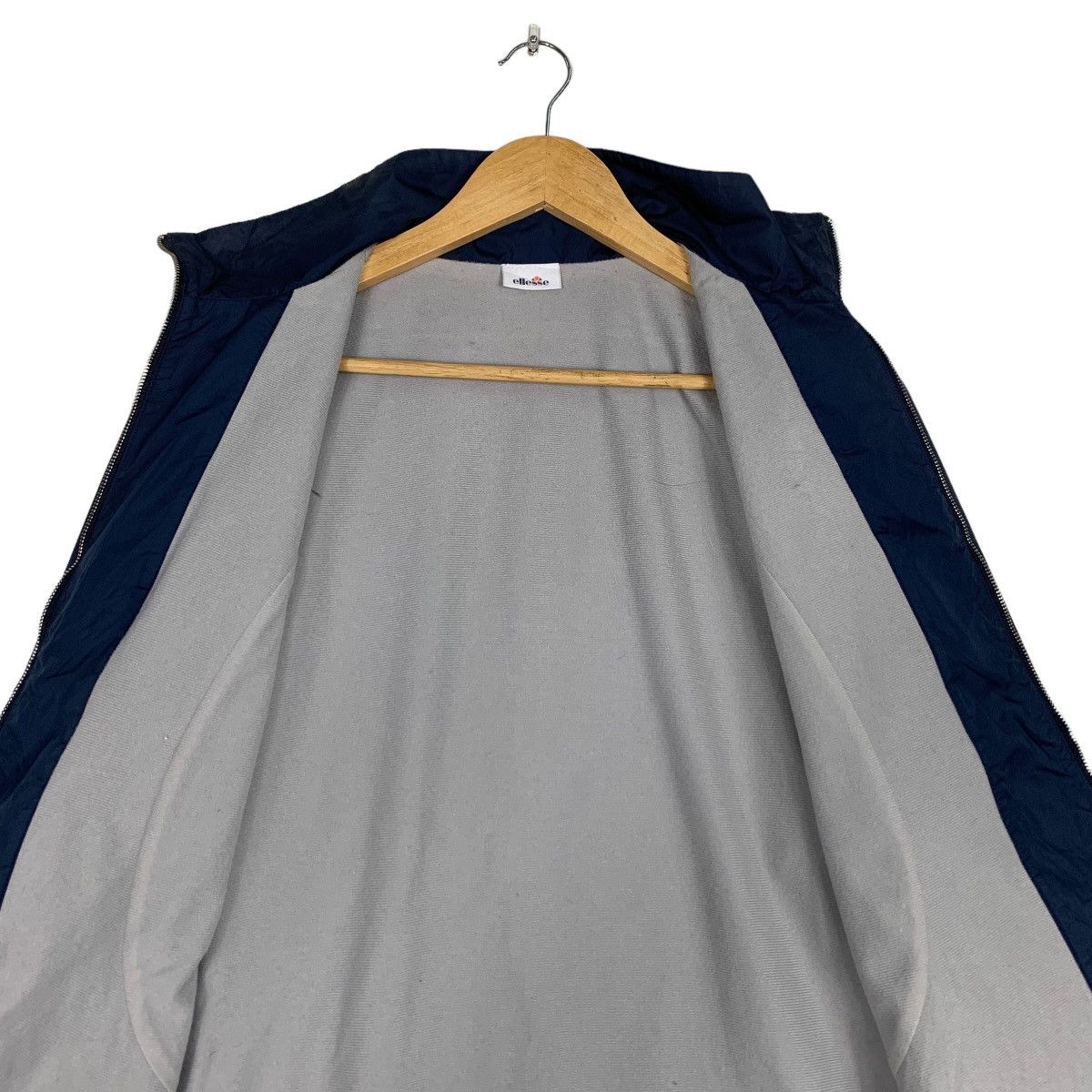 Ellesse ELLESSE Small Logo Light Jacket #0996-C44 Size US M / EU 48-50 / 2 - 12 Thumbnail