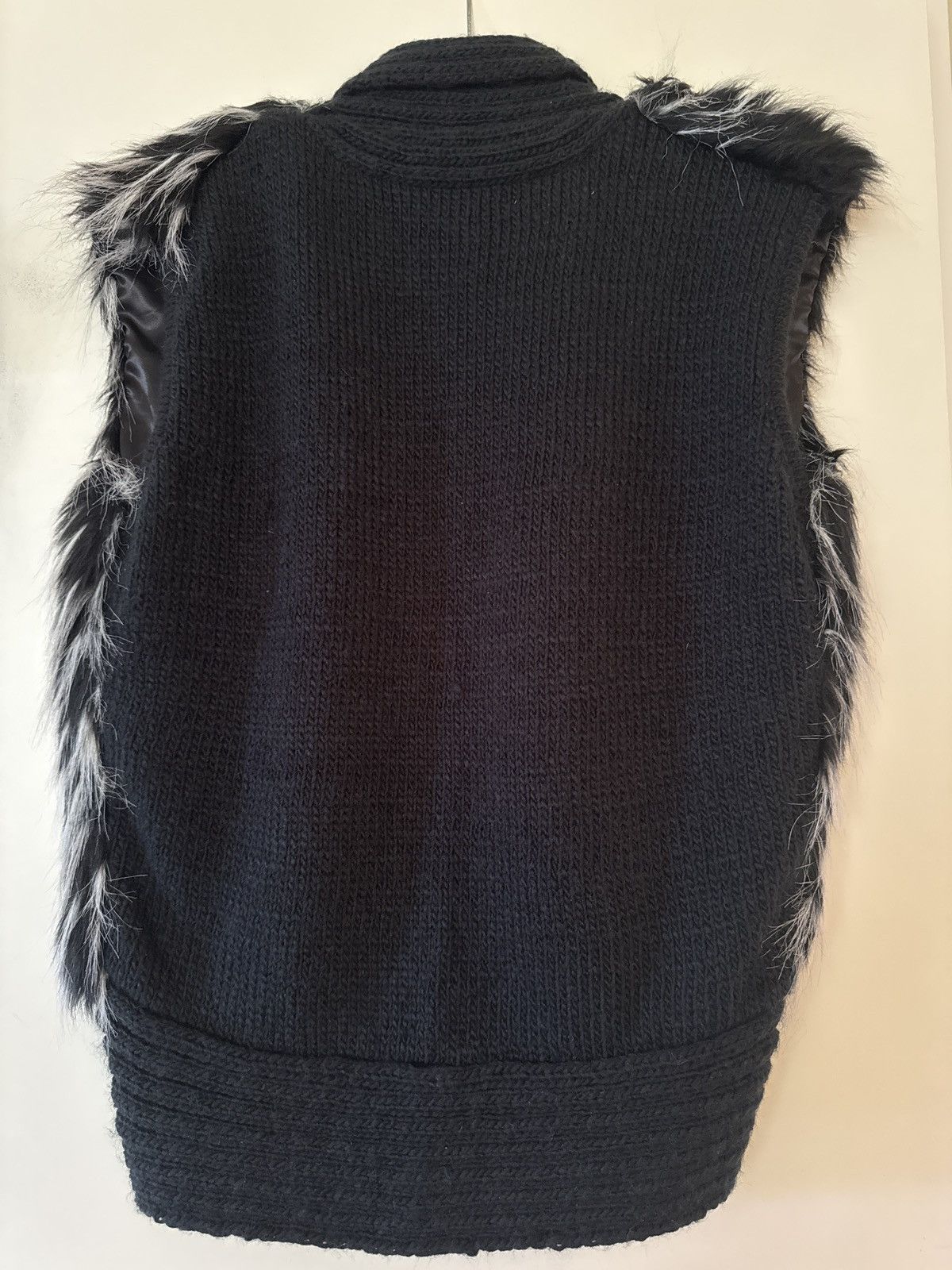 Marc by Marc Jacobs Marc By Marc Jacobs Fur Vest Size XS / US 0-2 / IT 36-38 - 4 Thumbnail