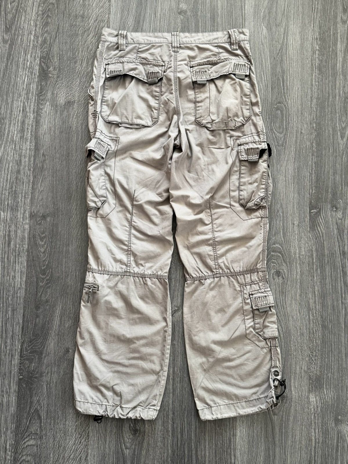 Japanese Brand Y2K Vintage parachute pants with drawstring cuffs Size US 32 / EU 48 - 6 Thumbnail