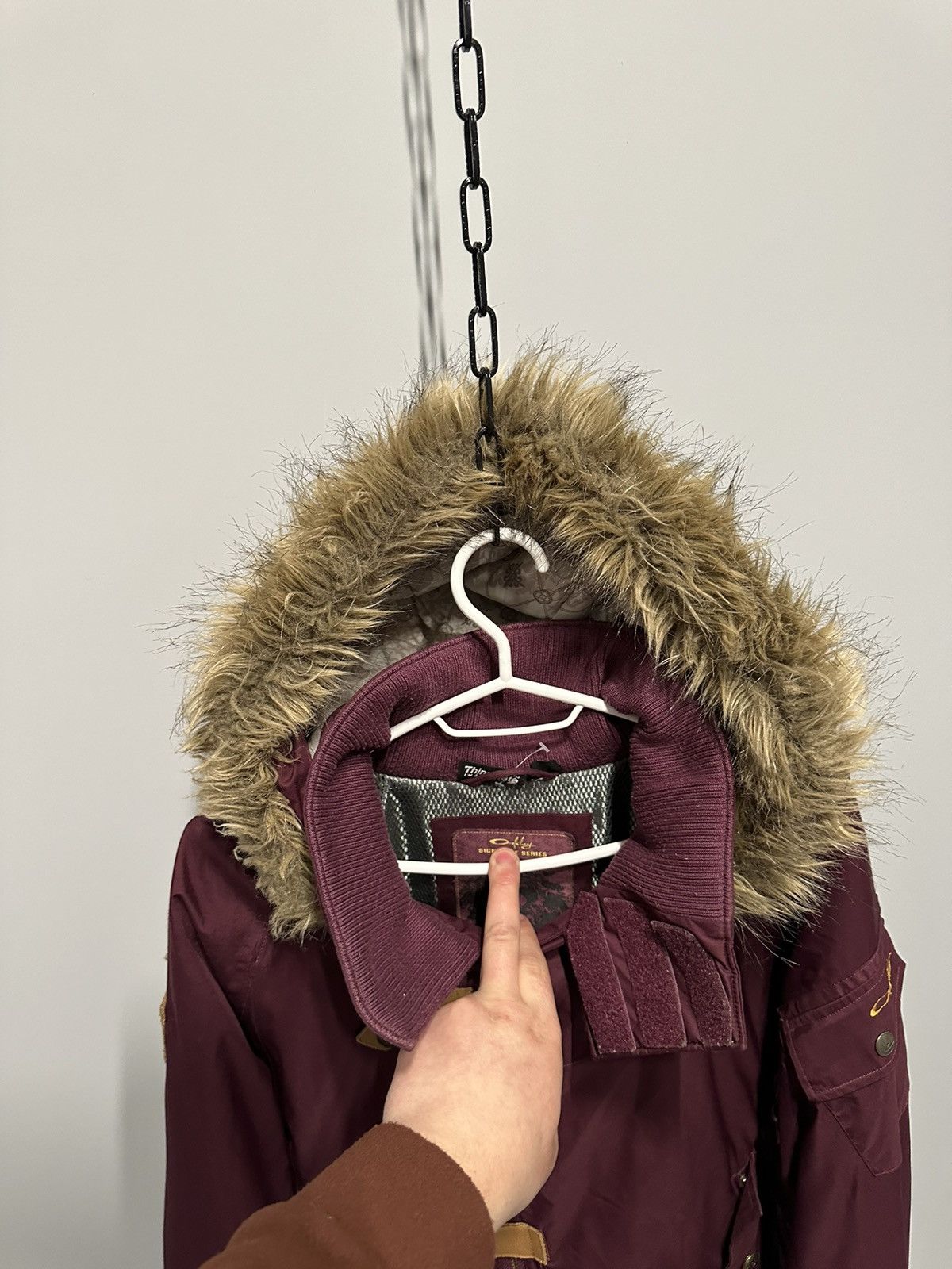 Oakley Vintage Oakley Bomber Jacket 00s Fur Hood Japanese Style Size XS / US 0-2 / IT 36-38 - 13 Thumbnail