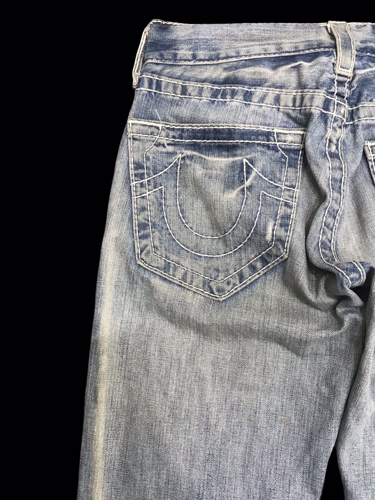 True Religion 💥THRASHED💥TRUE RELIGION LOW RISE DISTRESSED DENIM F377 Size US 29 - 10 Thumbnail