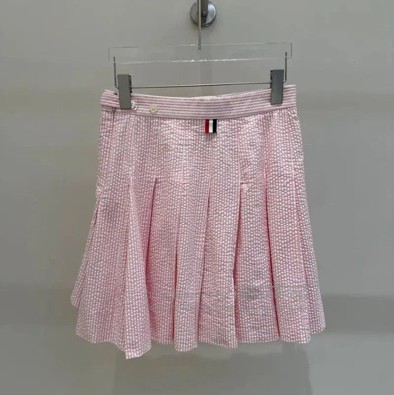 Thom Browne Thom Browne Pink Pleated Skirt for Women . Size 28" / US 6 / IT 42 - 4 Thumbnail