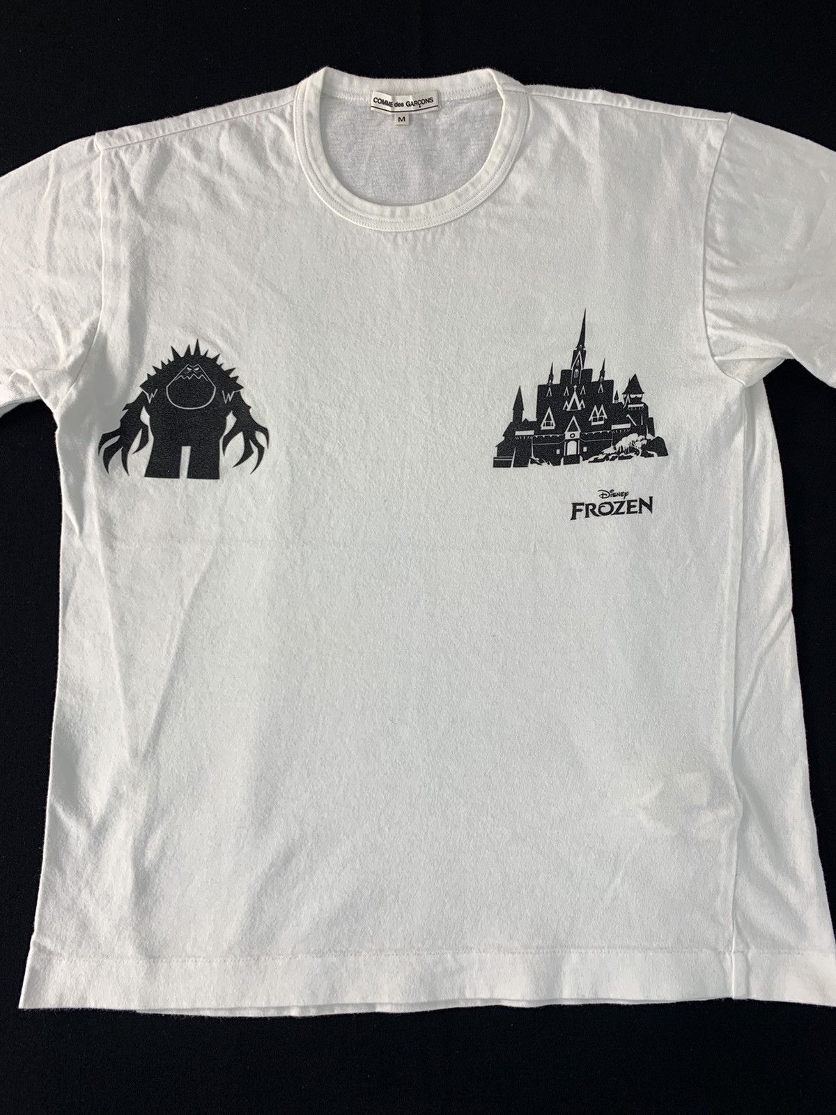 Comme des Garcons Comme Des Garçons X Disney Frozen Animated Crewneck Tee Size M / US 6-8 / IT 42-44 - 2 Thumbnail