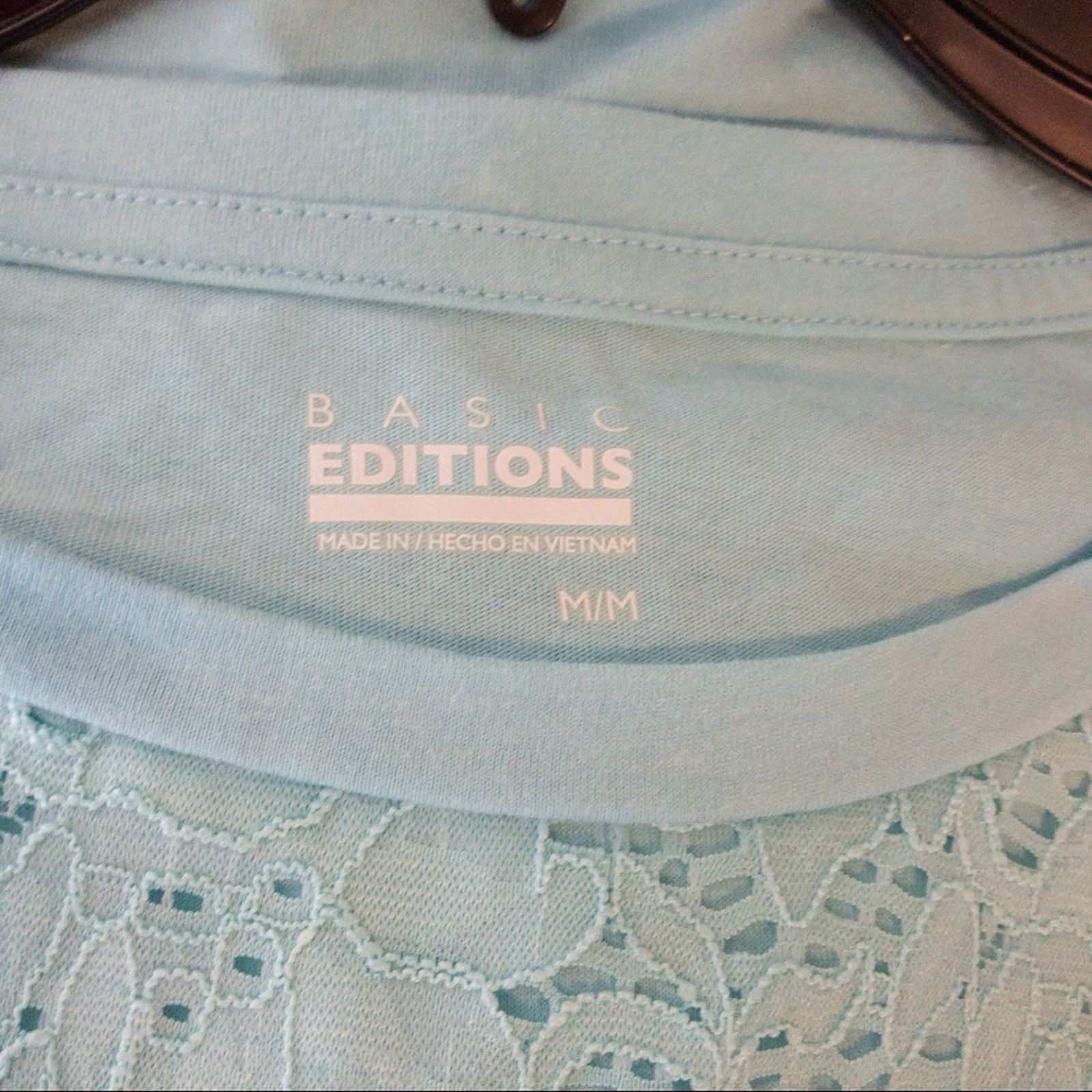 Basic Editions NWT Basic Editions Front Crochet Lace Overlay Top Size M / US 6-8 / IT 42-44 - 8 Thumbnail