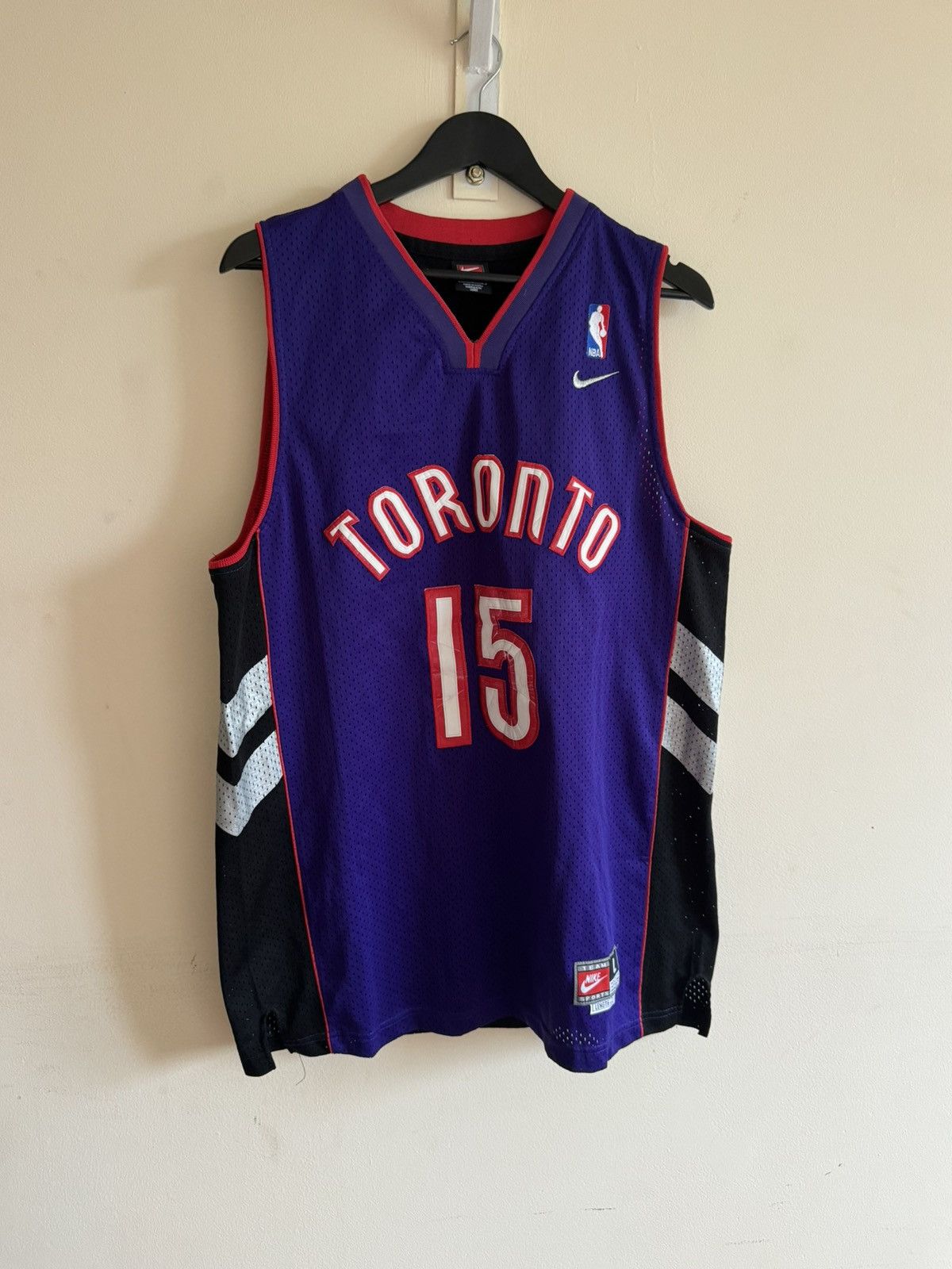Nike Vintage 90s Jersey Nike Toronto Raptors #15 Vince Carter Size US L / EU 52-54 / 3 - 1 Thumbnail
