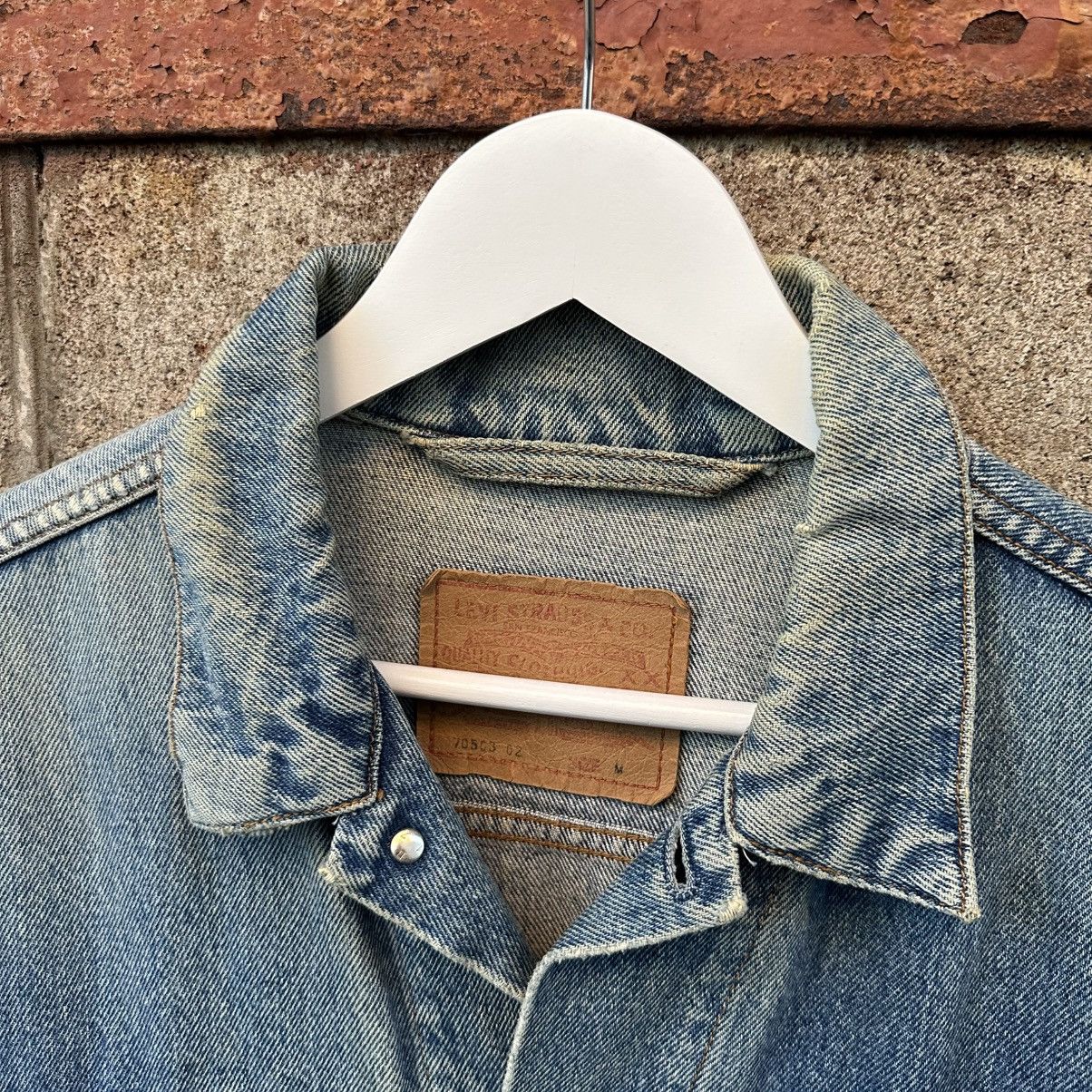 Levi's Vintage Clothing Vintage Levi’s Denim Jacket Size M 90s Y2K USA Crazy Fit Size US M / EU 48-50 / 2 - 7 Thumbnail