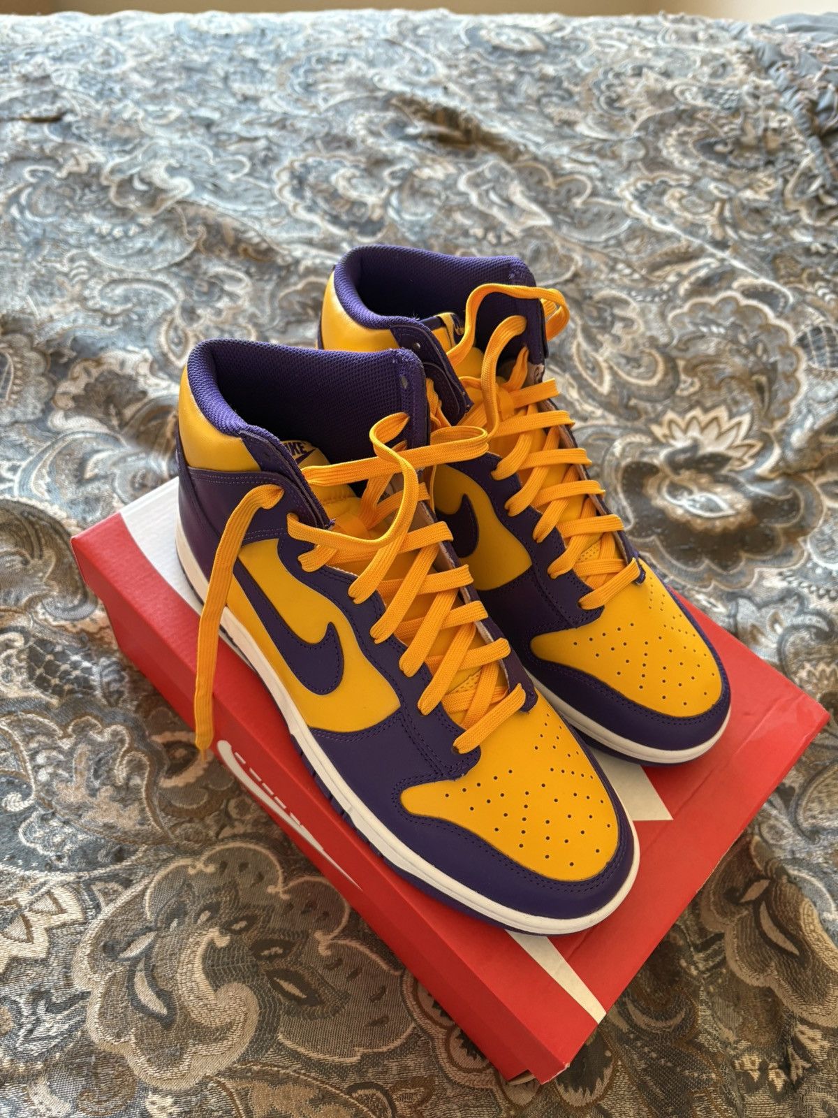 Nike Nike Dunk High Lakers (2022) Size US 11 / EU 44 - 5 Thumbnail