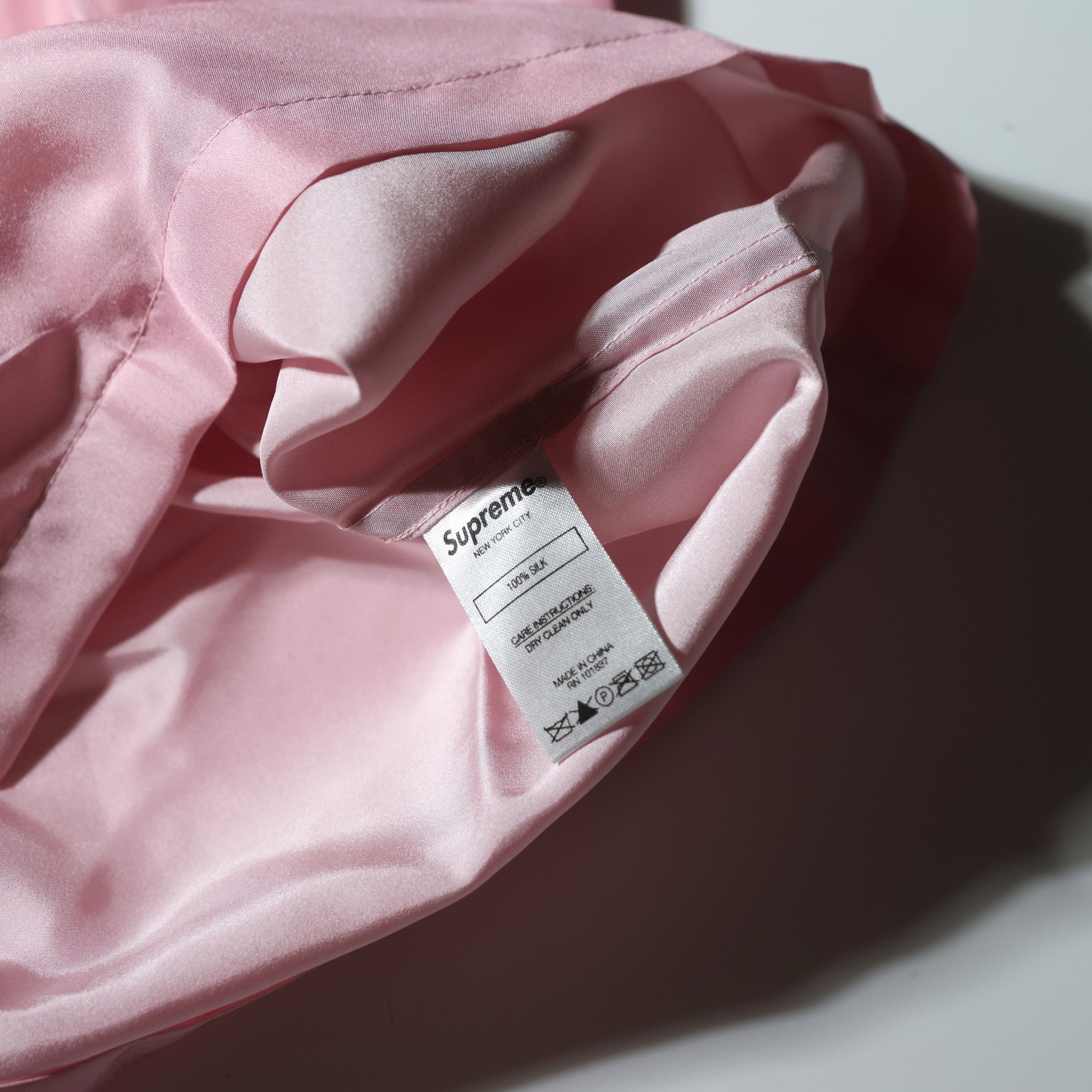 Supreme 19SS SUPREME THE PERSISTENCE OF MEMORY SILK SHIRTS Size US XL / EU 56 / 4 - 4 Thumbnail