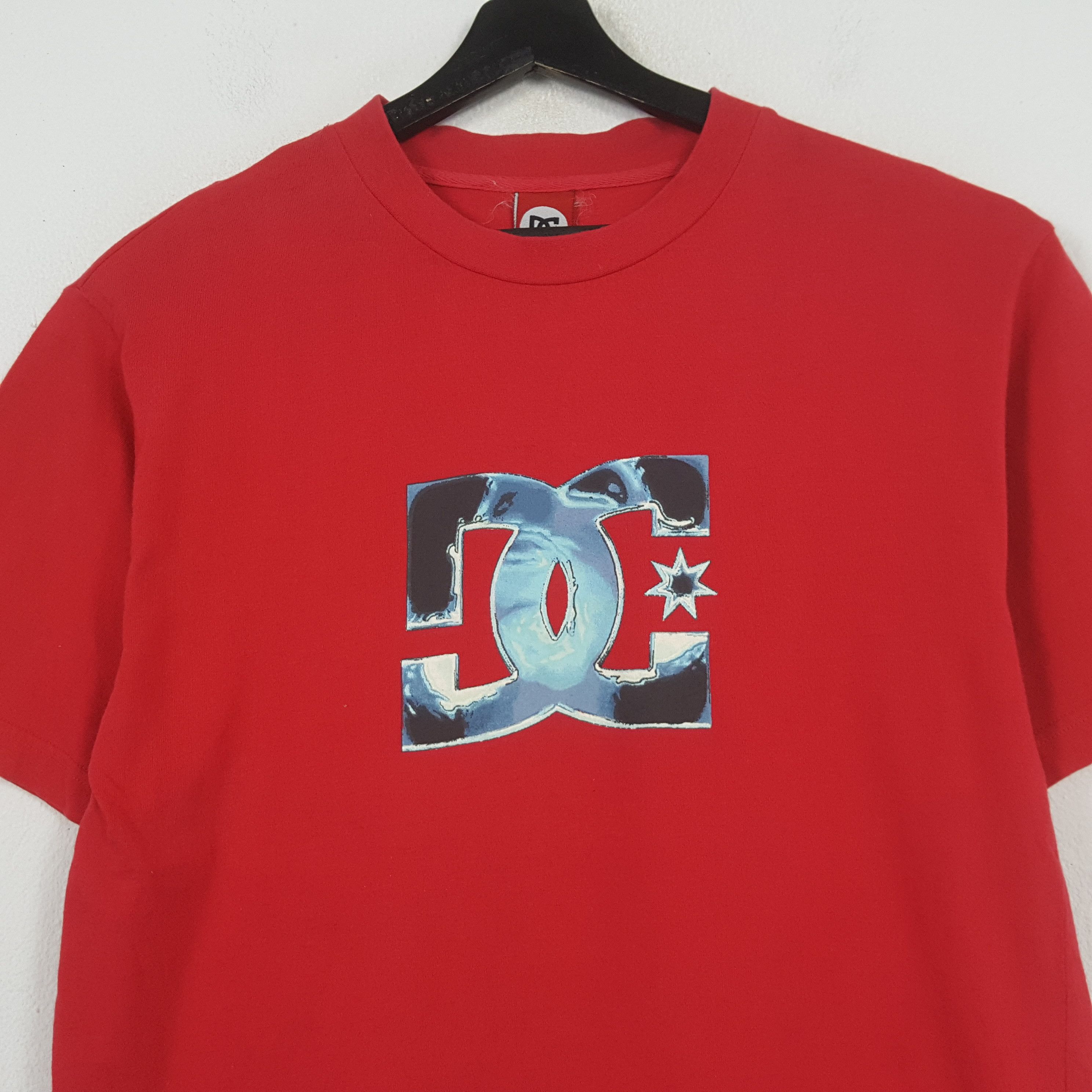Vintage DCSHOECO USA Skateboard Streetwear Tshirt 31 Size US M / EU 48-50 / 2 - 2 Thumbnail
