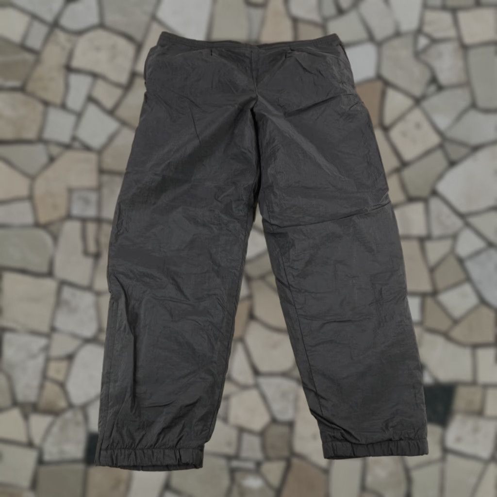 Nike Vintage Nike Pants Mens Large Black Lined Windbreaker Ankle Zip Track Joggers Size US 40 / EU 56 - 1 Thumbnail