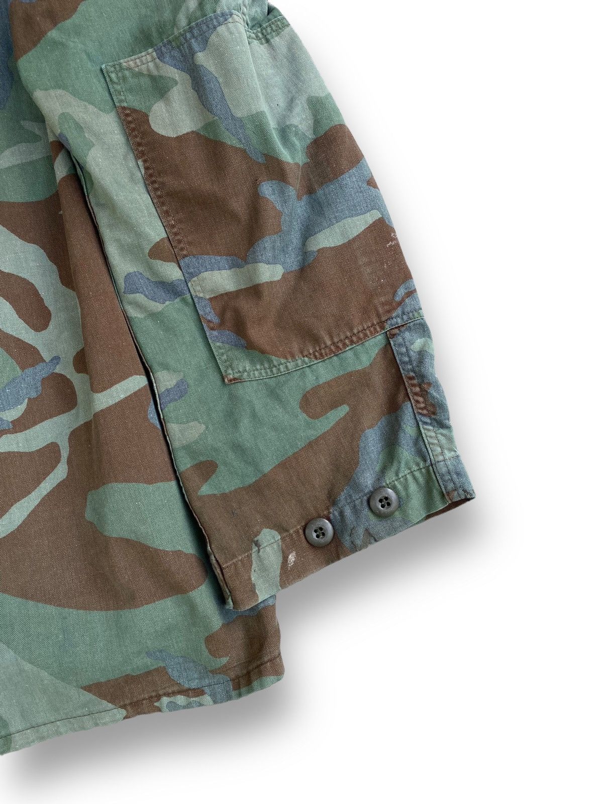 Vintage Vintage Camo Jacket Army Military. #D2 Size US XL / EU 56 / 4 - 7 Thumbnail
