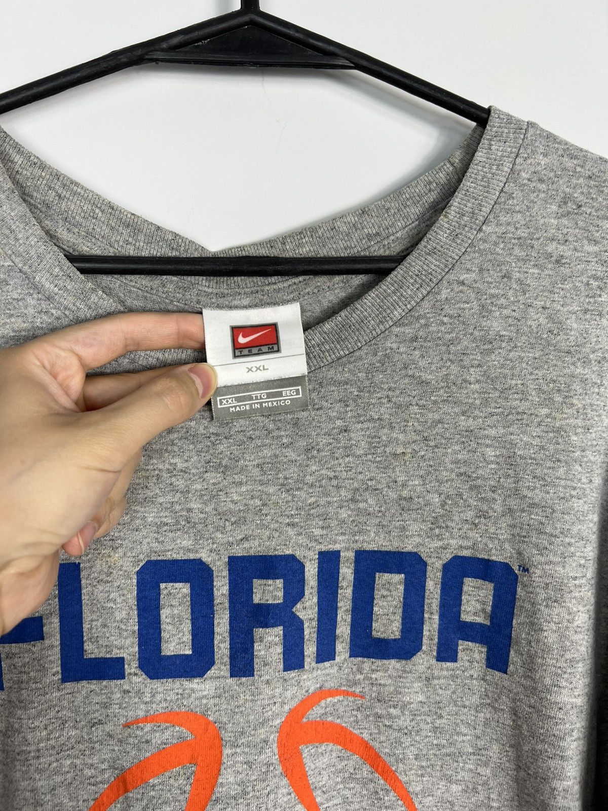 Nike Baggy Tshirt Nike Florida Basketball Vintage Center Logo Size US XXL / EU 58 / 5 - 4 Thumbnail