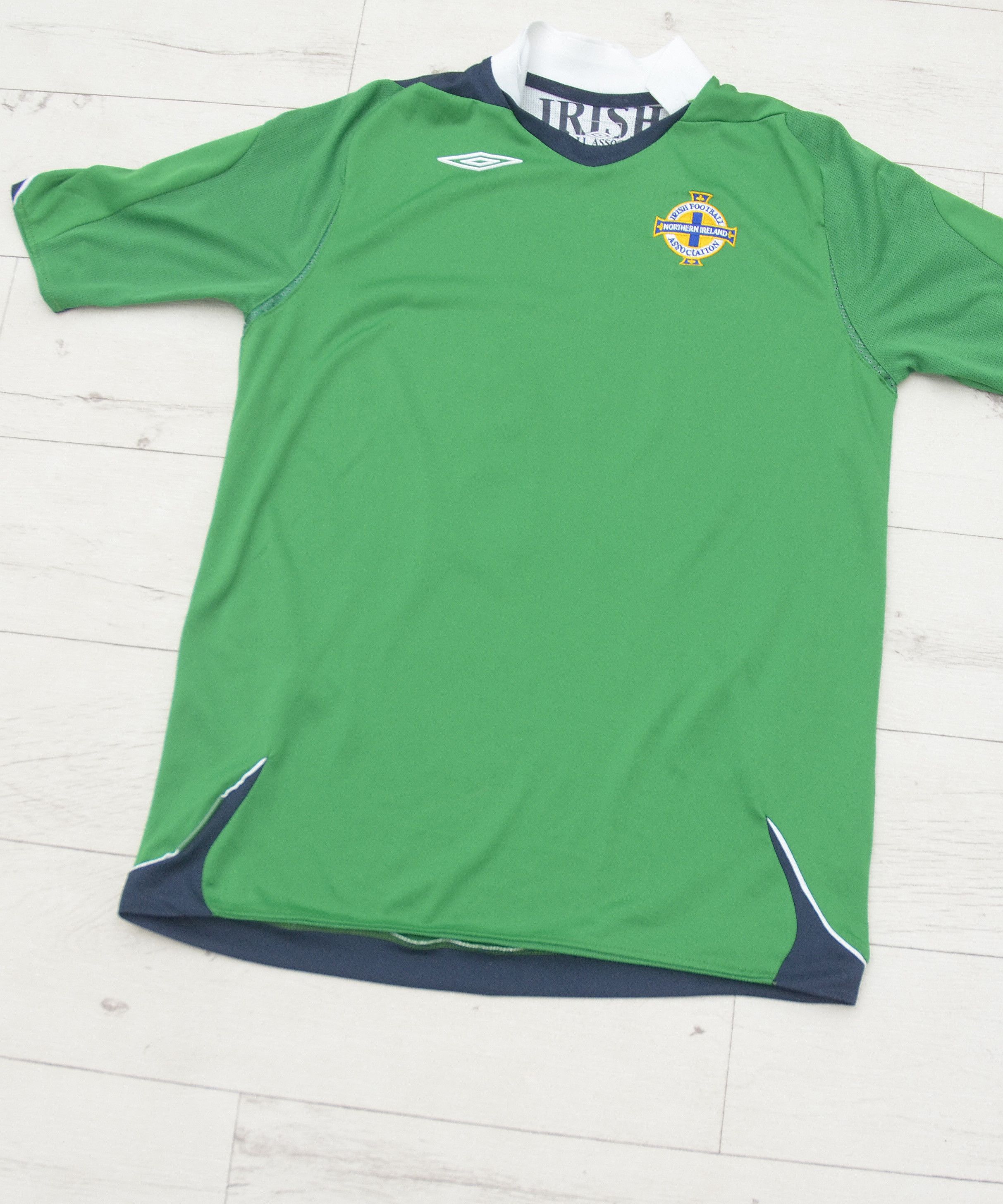 Adidas × Vintage Northern Ireland 2006 #9 Healy football shirt jersey Y2K Size US S / EU 44-46 / 1 - 4 Thumbnail