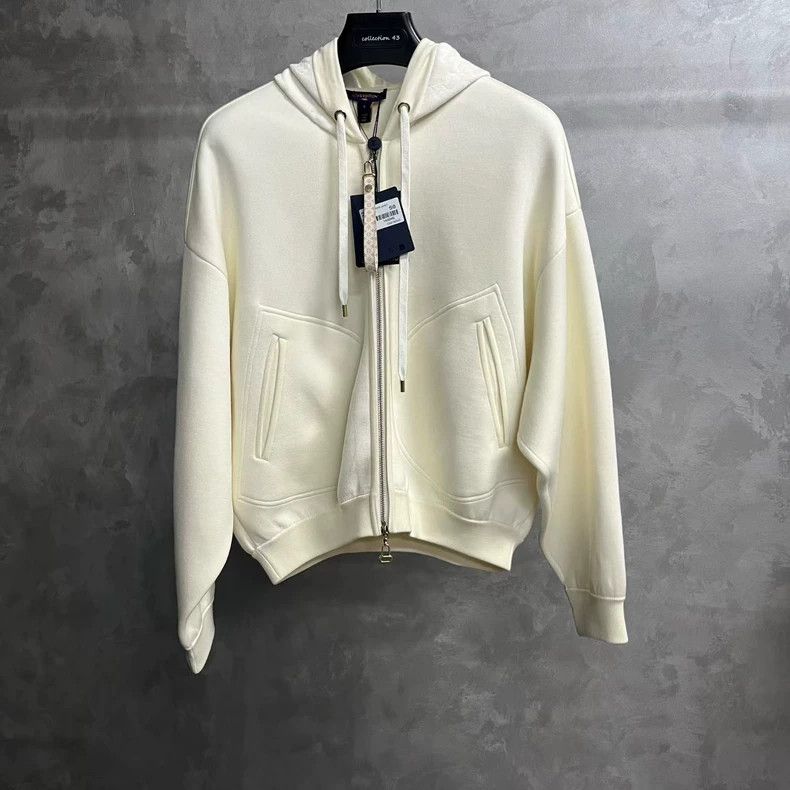 Louis Vuitton Louis Vuitton 25 new beige hooded drawstring zip drop shou Size US S / EU 44-46 / 1 - 1 Thumbnail