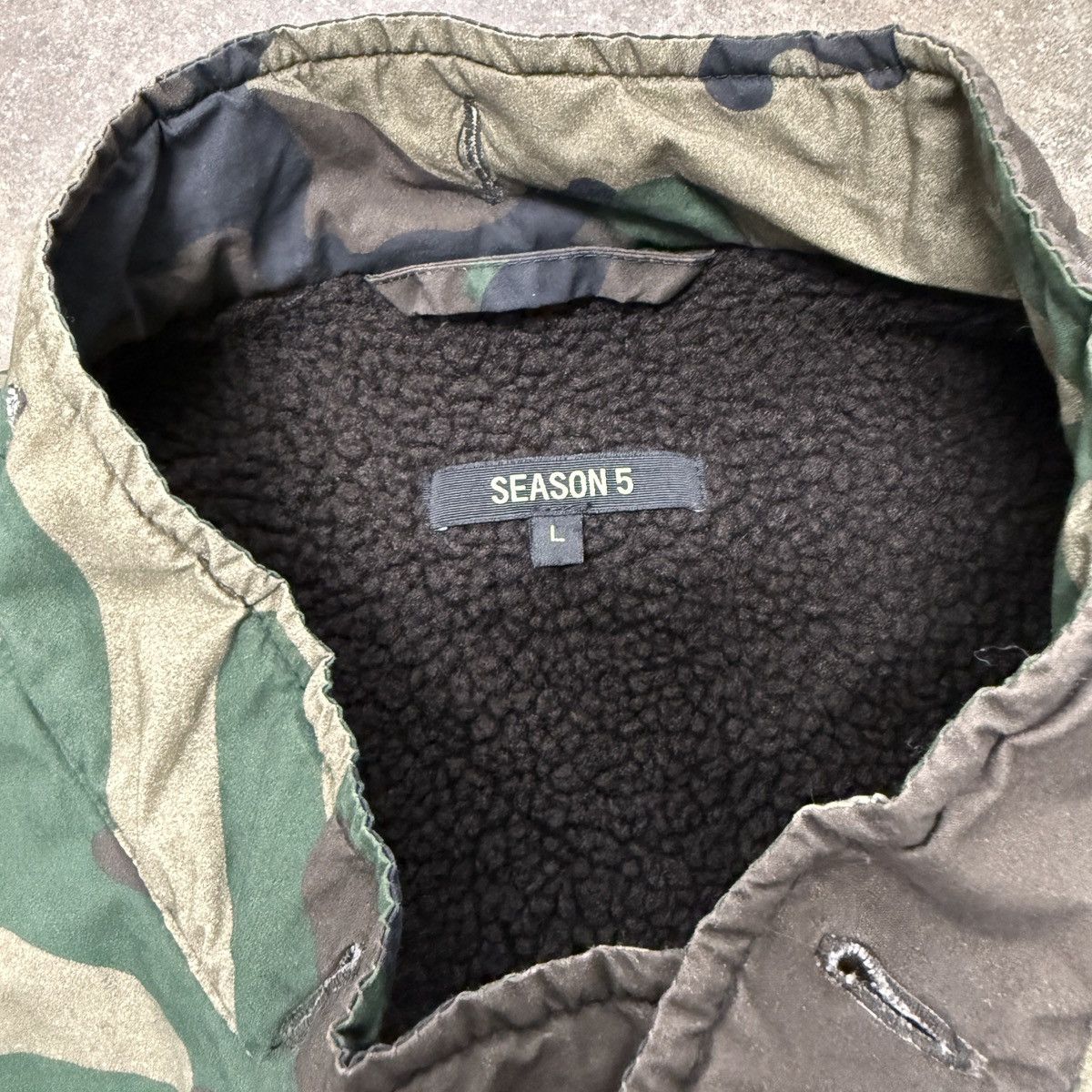 Yeezy YEEZY SEASON 5 CAMO SHERPA JACKET Size US S / EU 44-46 / 1 - 2 Thumbnail