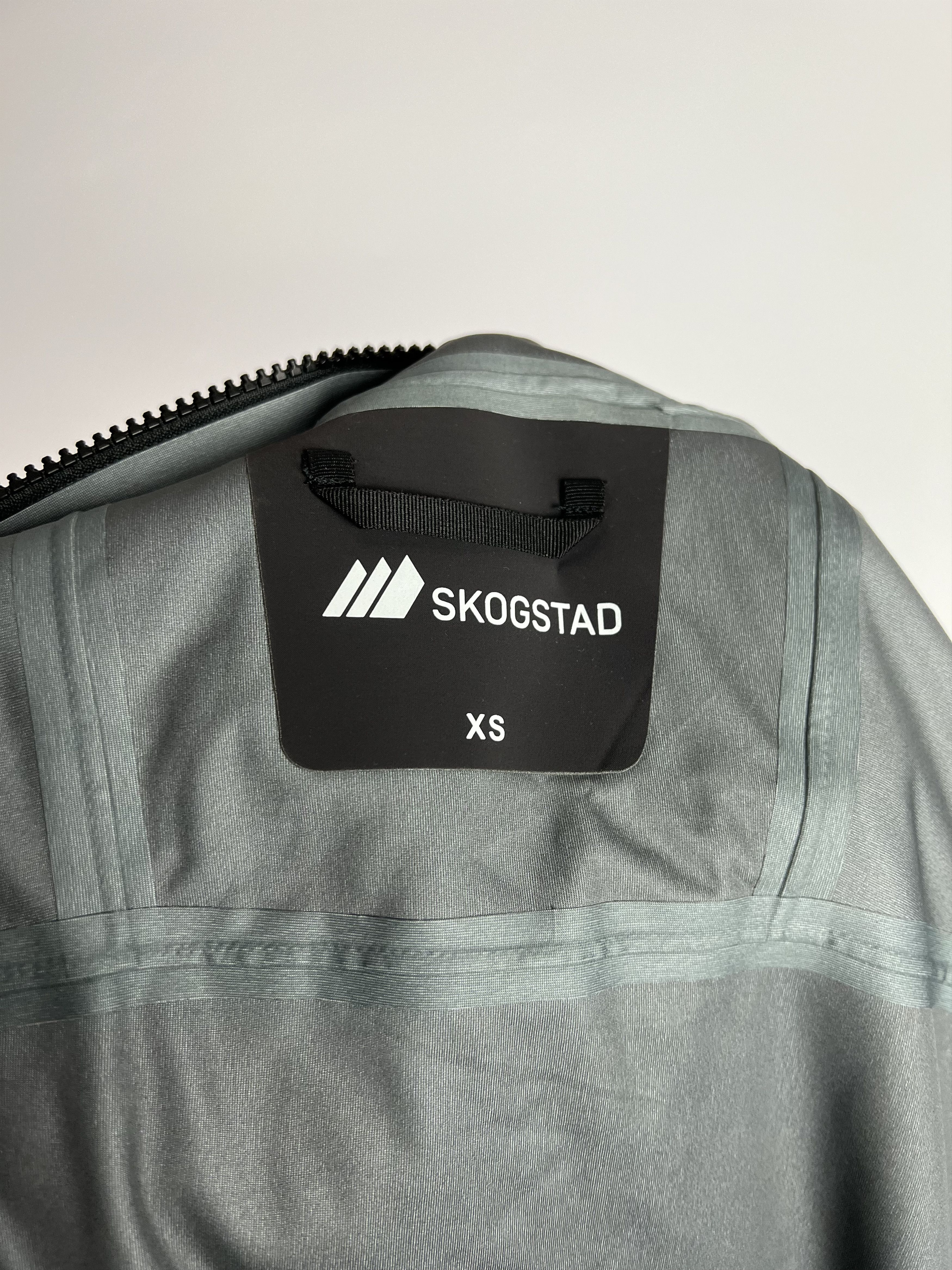 Goretex $570 NWT Skogstad 3-Layer Technical Shell Suit Size XS/S Size US 30 / EU 46 - 14 Thumbnail