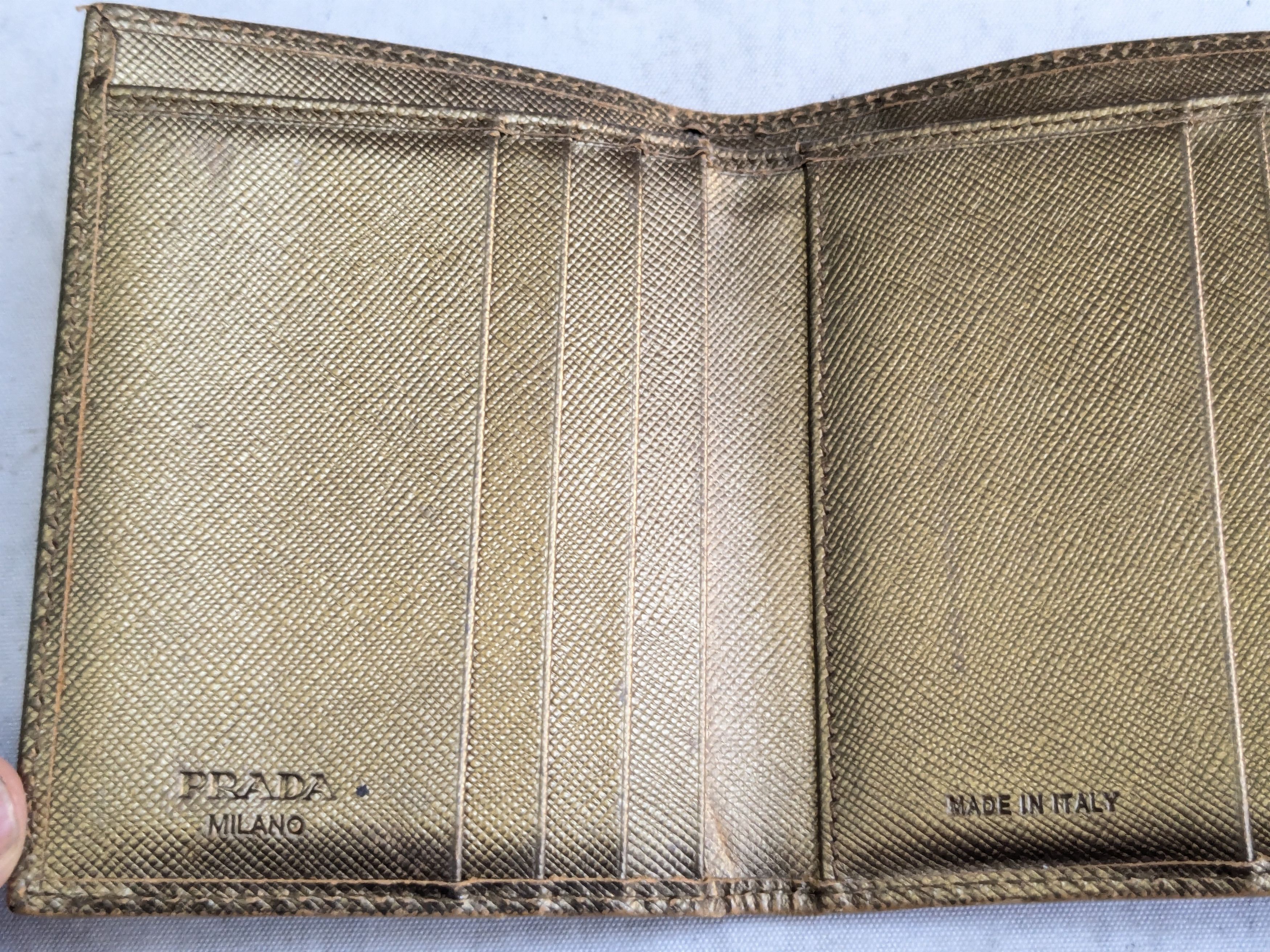 Prada Prada Wallet Gold Leather Trifold Cardholder Y2K Size ONE SIZE - 15 Thumbnail