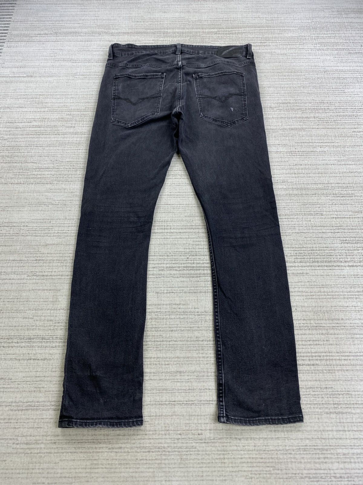Guess × Vintage Vintage Guess Los Angeles Skinny Denim Pants Size US 34 / EU 50 - 2 Thumbnail