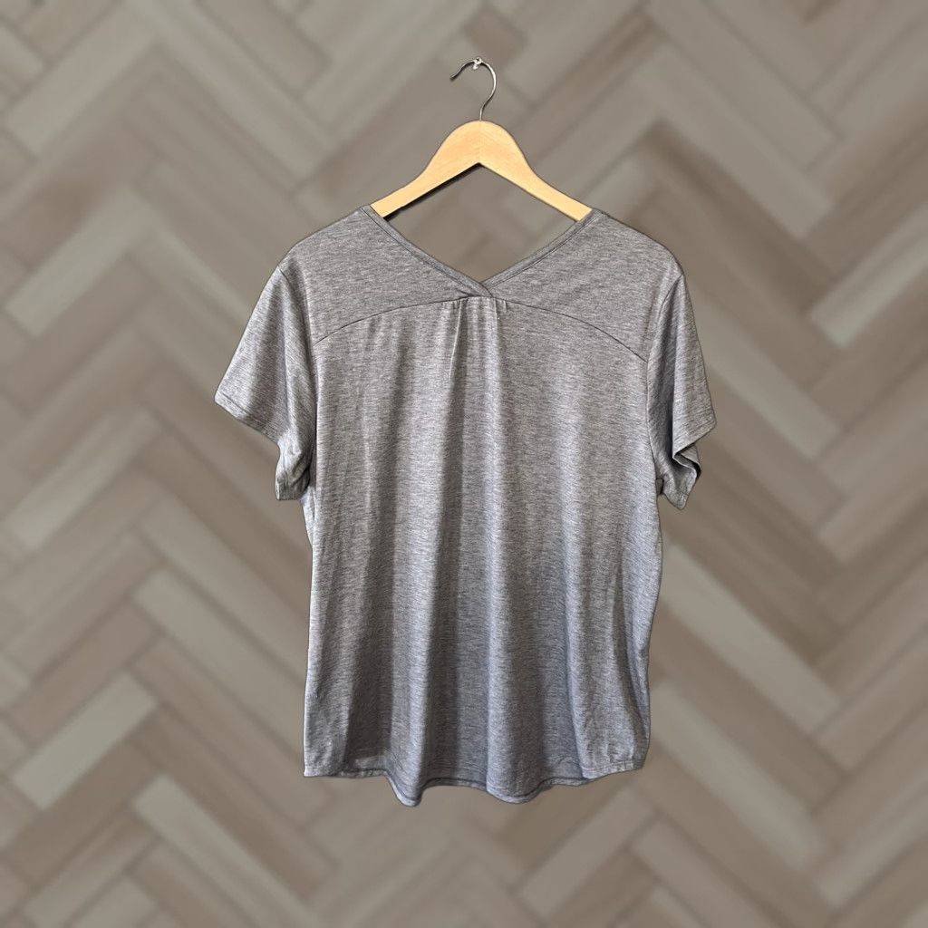 Royal Robbins Royal Robbins T-Shirt Womens Gray Short Sleeve Round Neck XL Size XL / US 12-14 / IT 48-50 - 1 Thumbnail