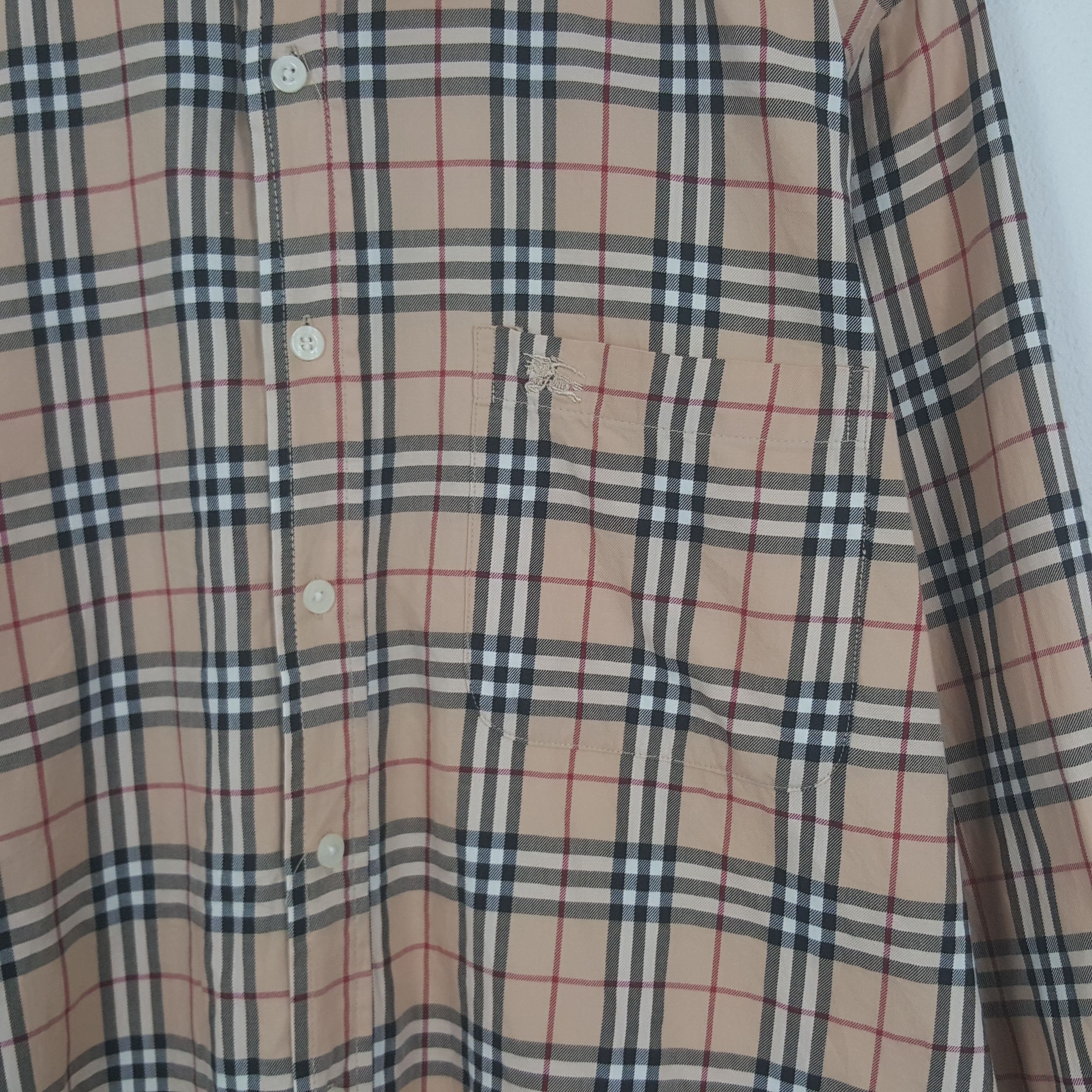 Burberry × Vintage Vintage Burberry London Nova Check Button Up Shirt Size US M / EU 48-50 / 2 - 2 Thumbnail