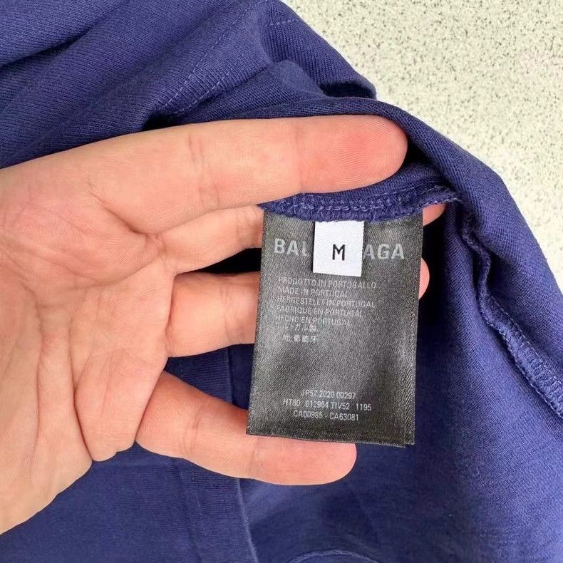 Balenciaga Balenciaga Blue Cola Short Sleeve Size M Size US M / EU 48-50 / 2 - 4 Thumbnail