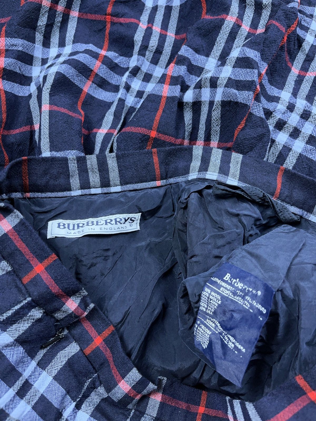 Burberry ➕burberry vintage navy nova check mid length skirt Size 28" / US 6 / IT 42 - 4 Thumbnail
