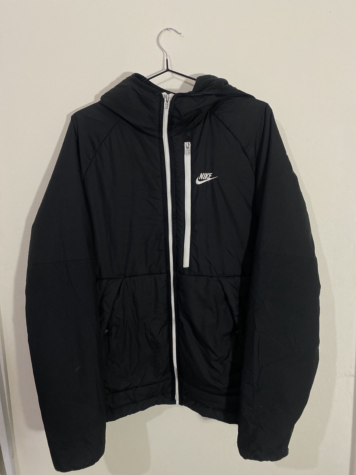Nike Nike puffer jacket thermafit Size US S / EU 44-46 / 1 - 1 Thumbnail