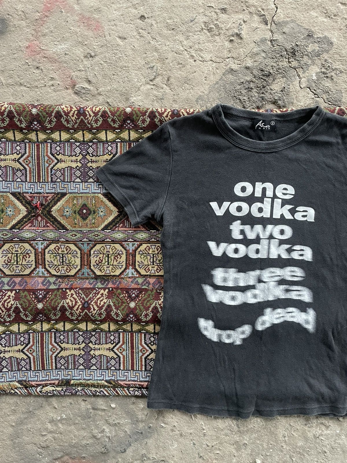 Vintage VINTAGE T-SHIRT HUMOR ONE VODKA TWO VODKA THREE VODKA….. Size S / US 4 / IT 40 - 3 Thumbnail