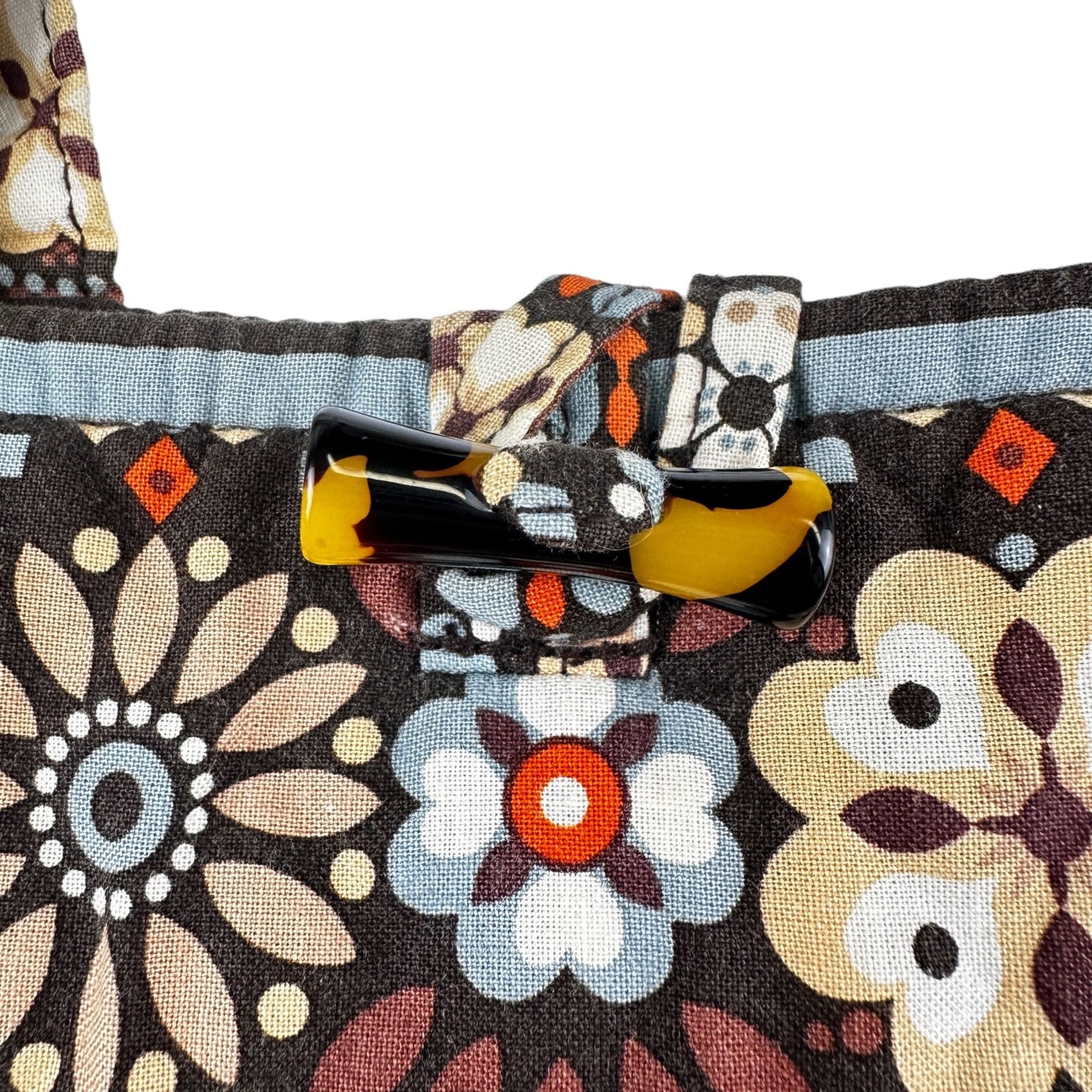 Vera Bradley Vera Bradley Quilted Cotton Shoulder Bag With Floral Pattern Size ONE SIZE - 11 Thumbnail