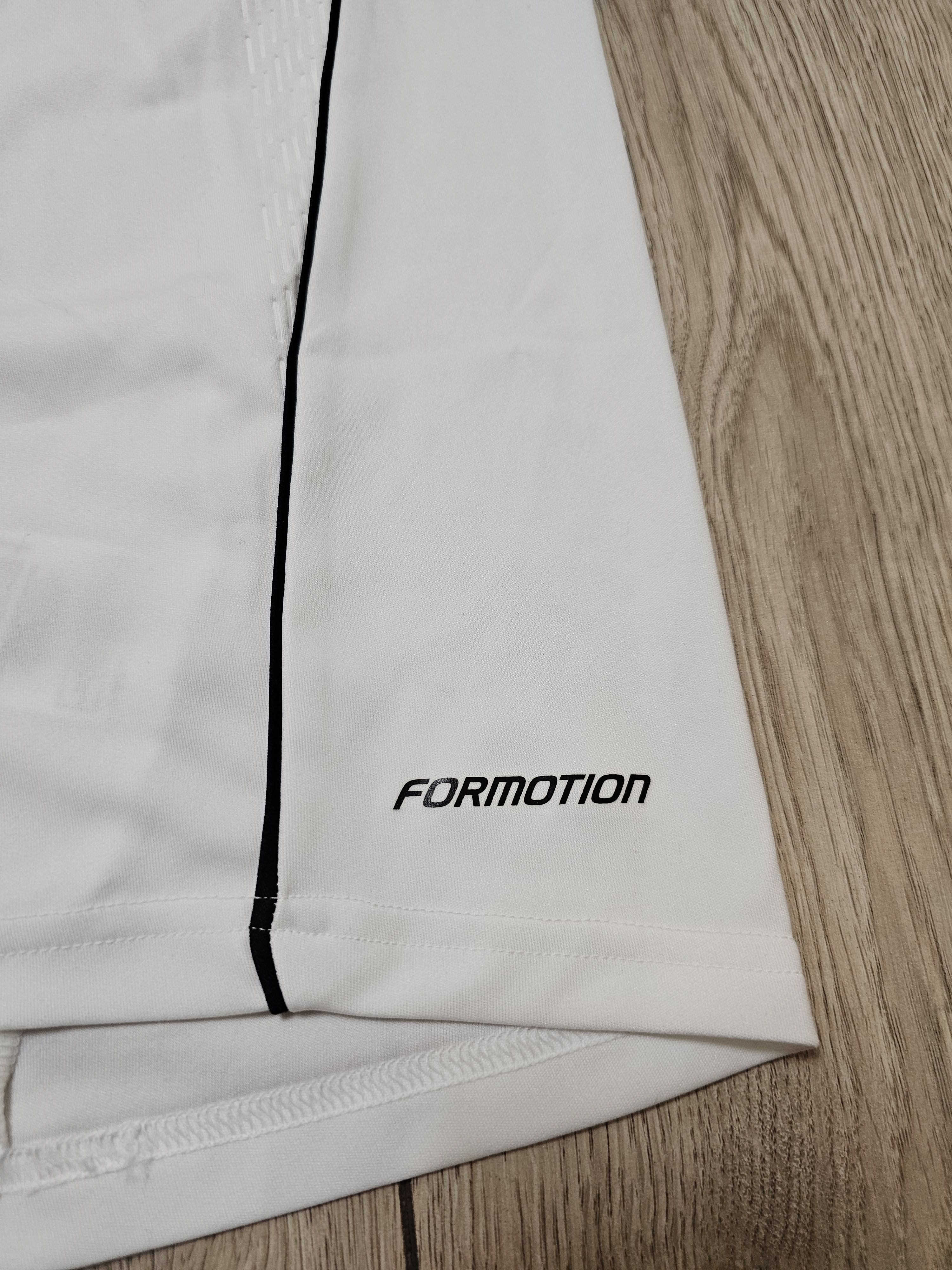 Adidas UKRAINE 2009 2010 GOALKEEPER FOOTBALL SHIRT SOCCER SHORTS Size US M / EU 48-50 / 2 - 9 Thumbnail