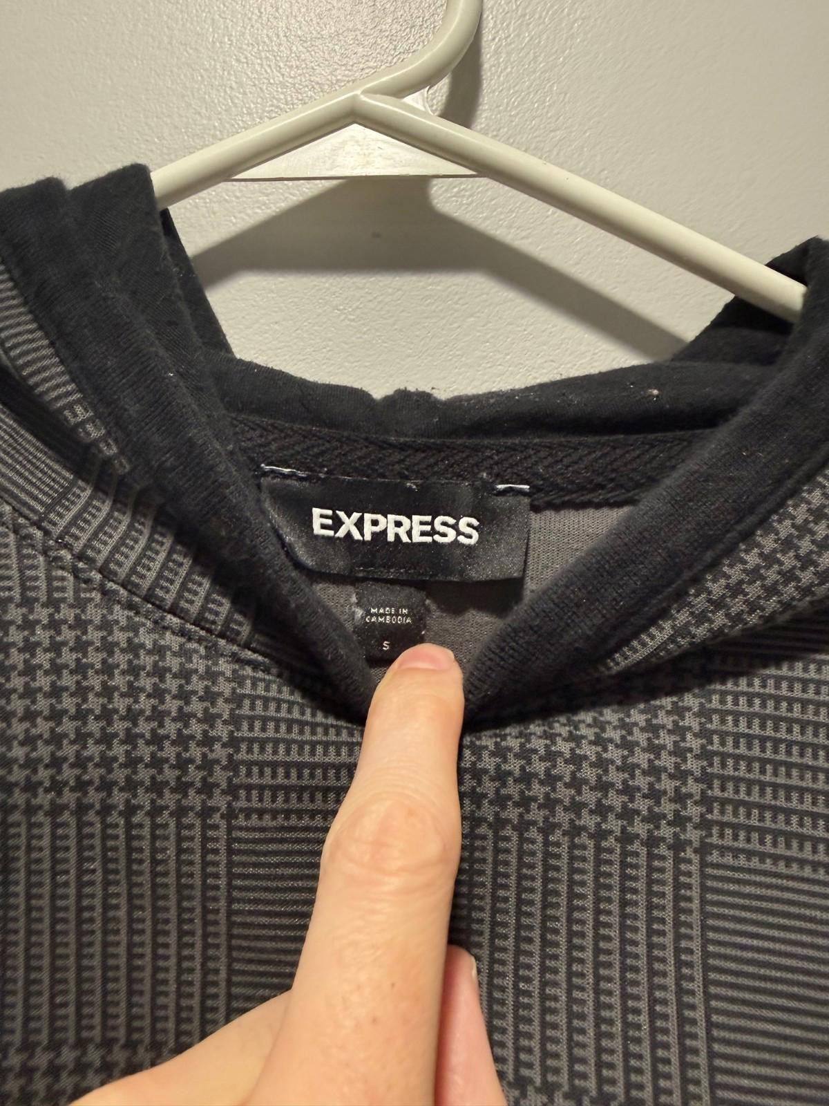 Express Express Pullover Black/Gray Hooded Sweatshirt Mens, Size: S Size US S / EU 44-46 / 1 - 3 Thumbnail