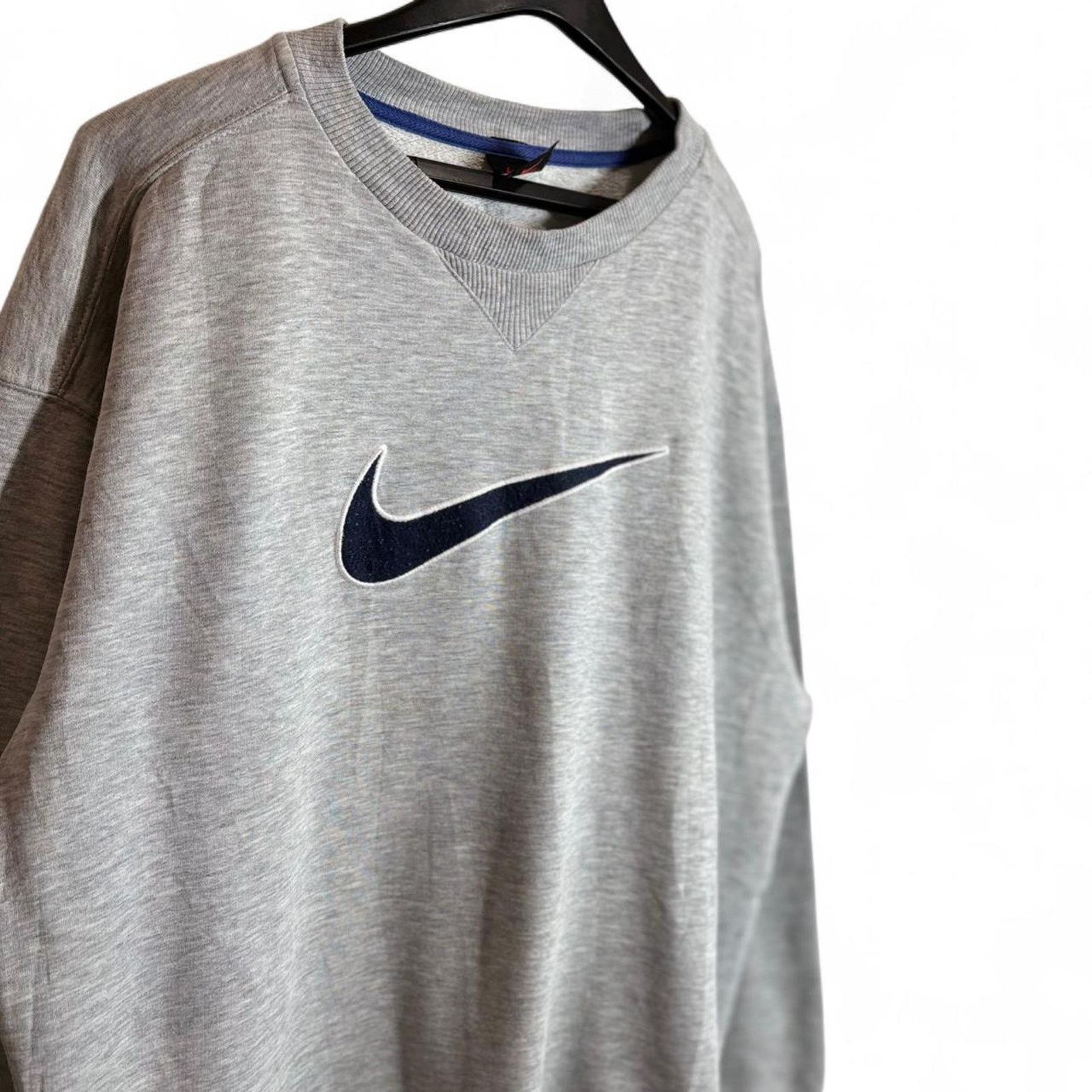 Nike Vintage nike grey big center center swoosh crewneck 90’s M Size US M / EU 48-50 / 2 - 2 Thumbnail